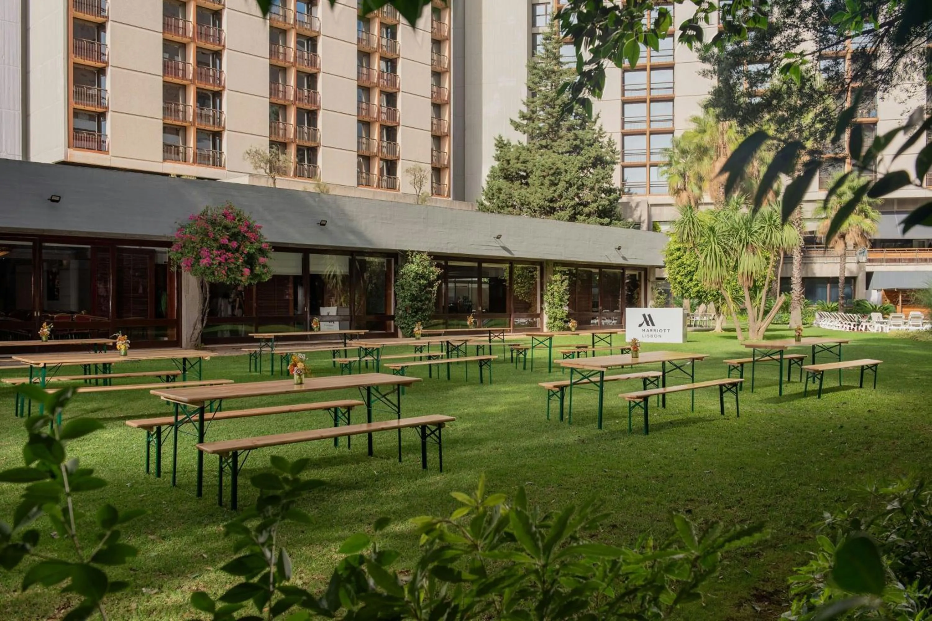 Meeting/conference room in Lisbon Marriott Hotel