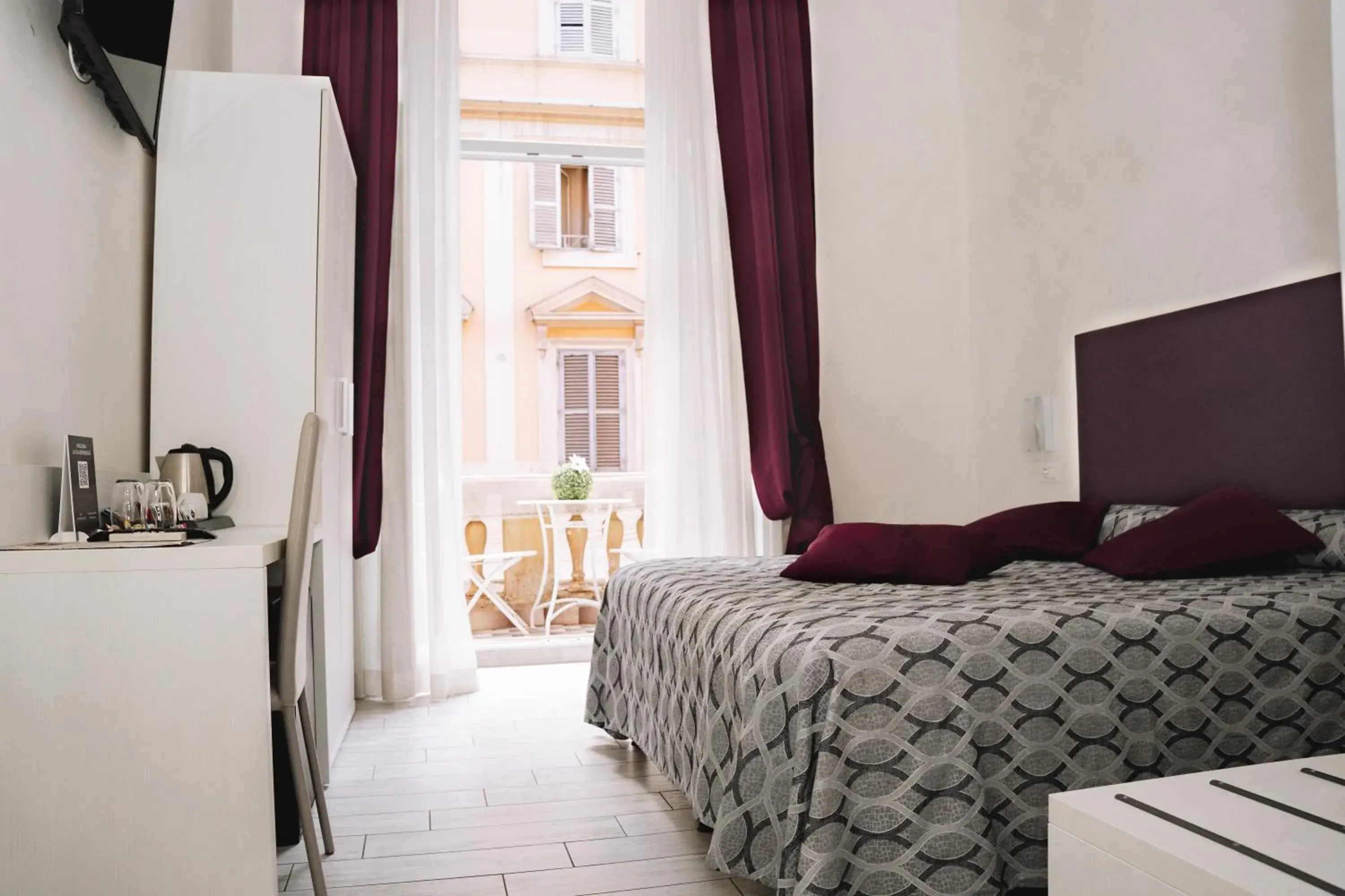 Standard Double or Twin Room with Balcony in 47 Steps Standard Double or Twin Room with Balcony in 47 Steps
