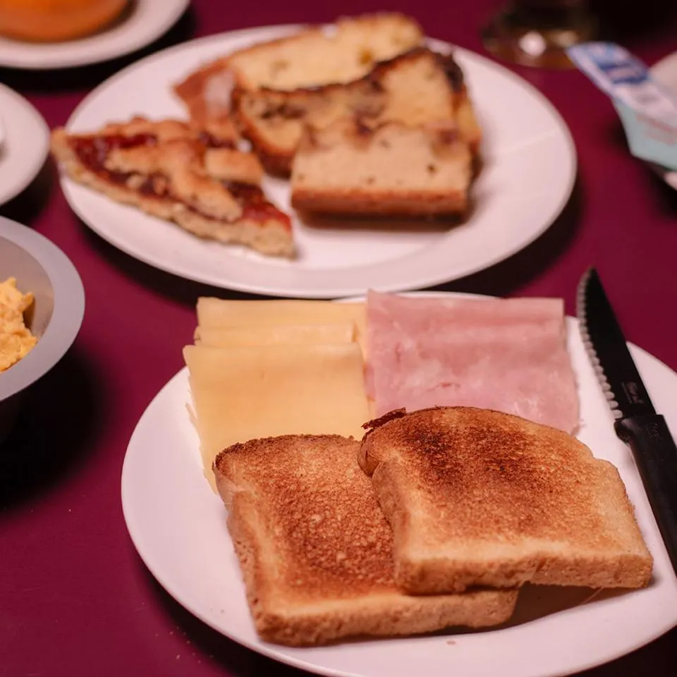 Food and drinks in Hotel Aiello