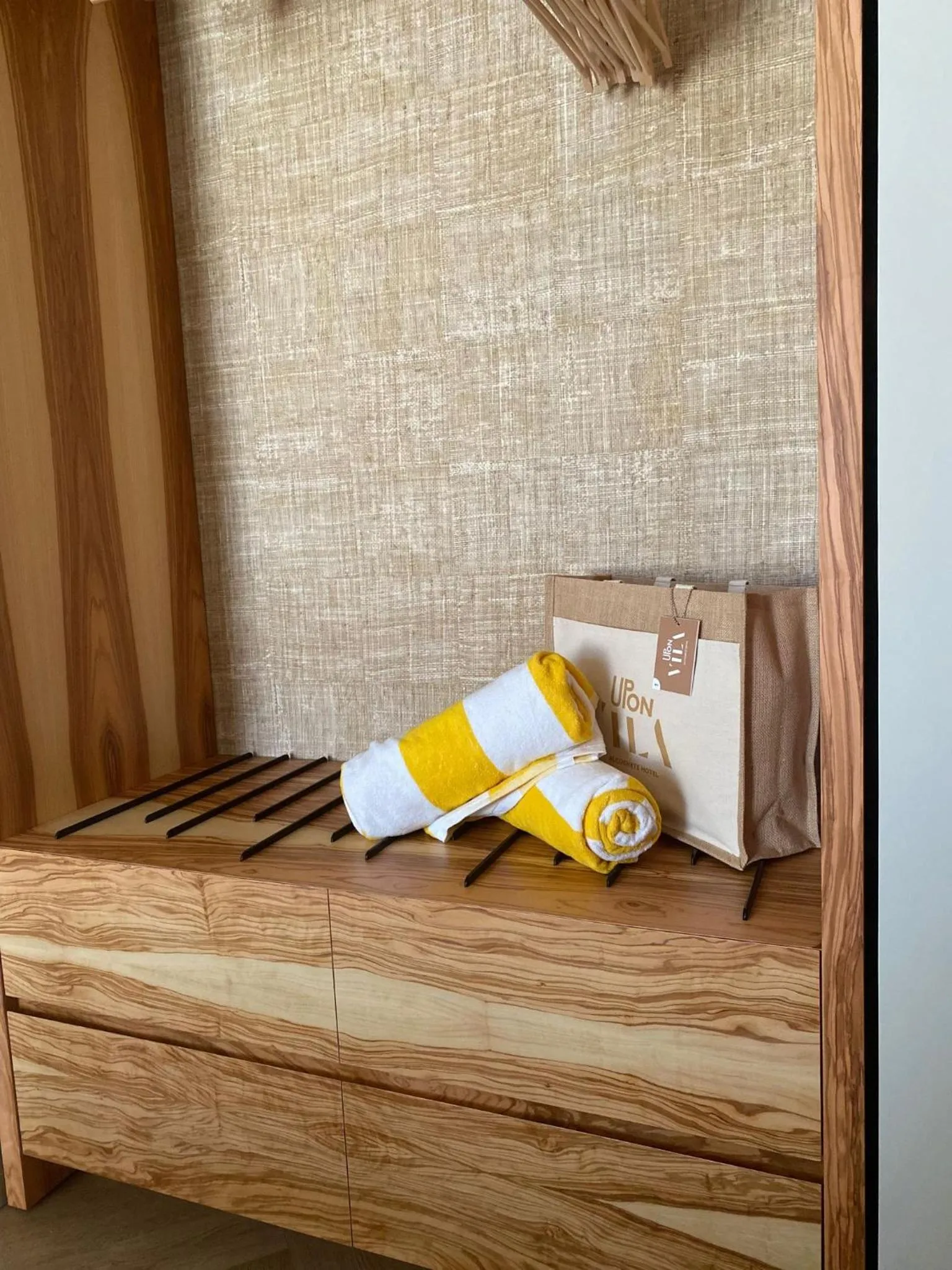 Photo of the whole room, Bed in Upon Vila - Alcochete Hotel