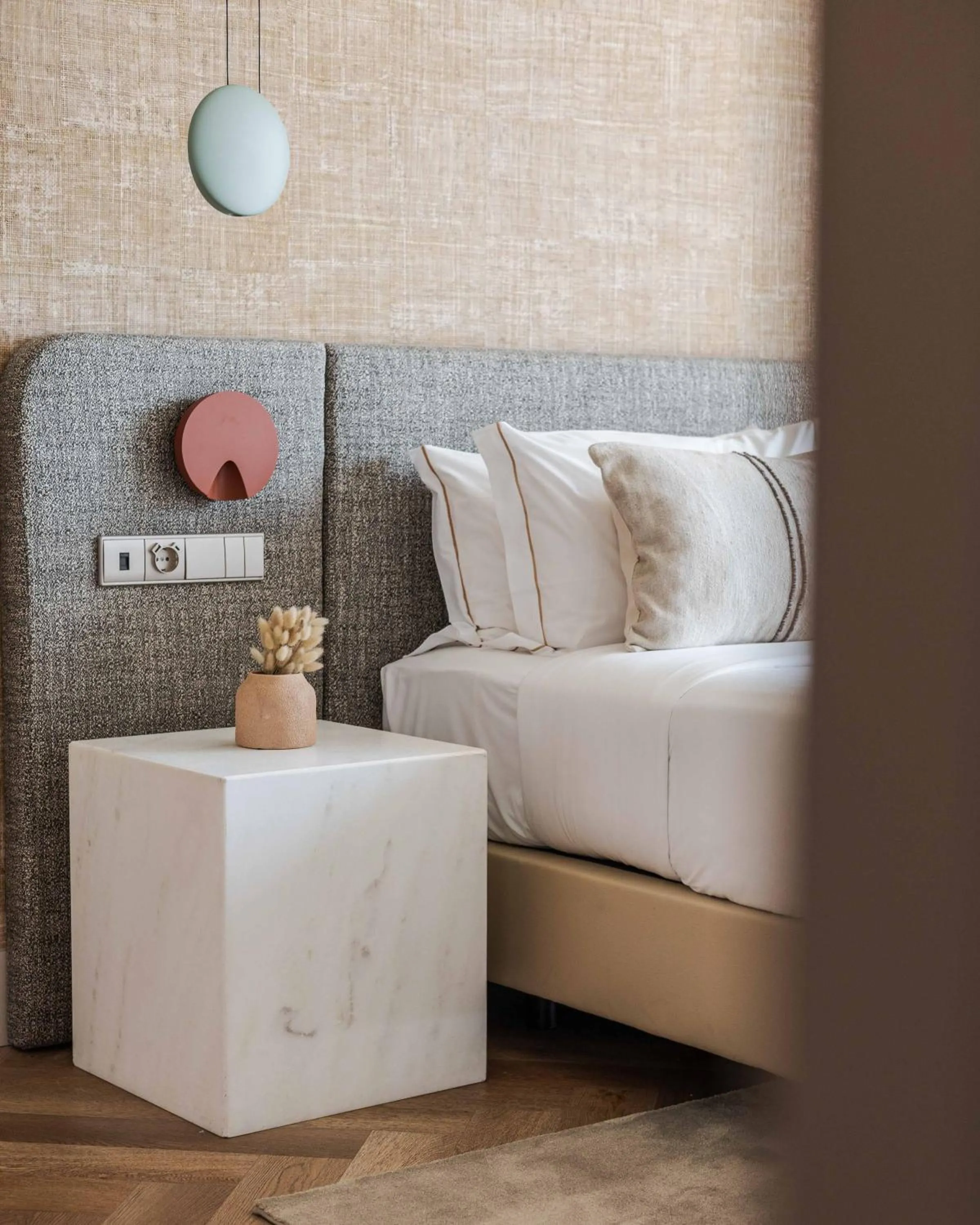 Bed in Upon Vila - Alcochete Hotel