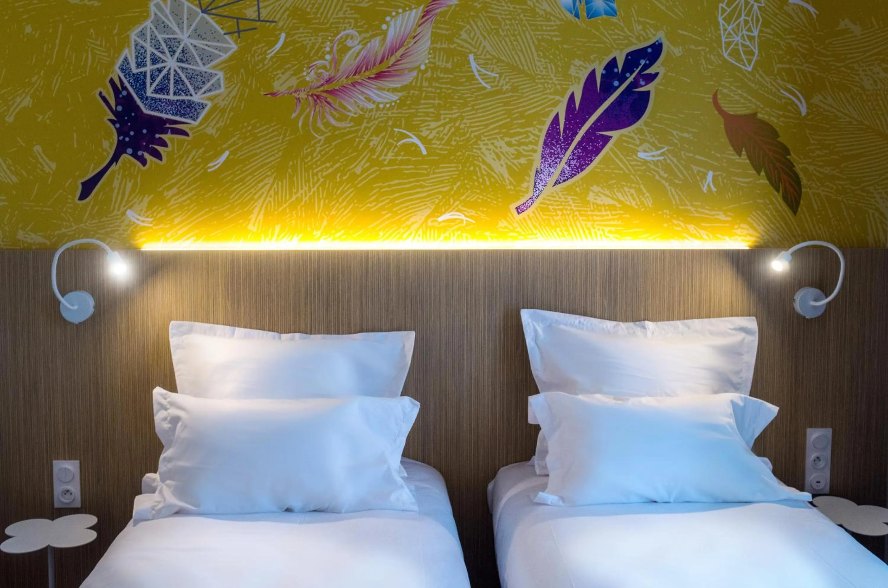 Bed in Kyriad Prestige Amiens Poulainville - Hotel and Spa