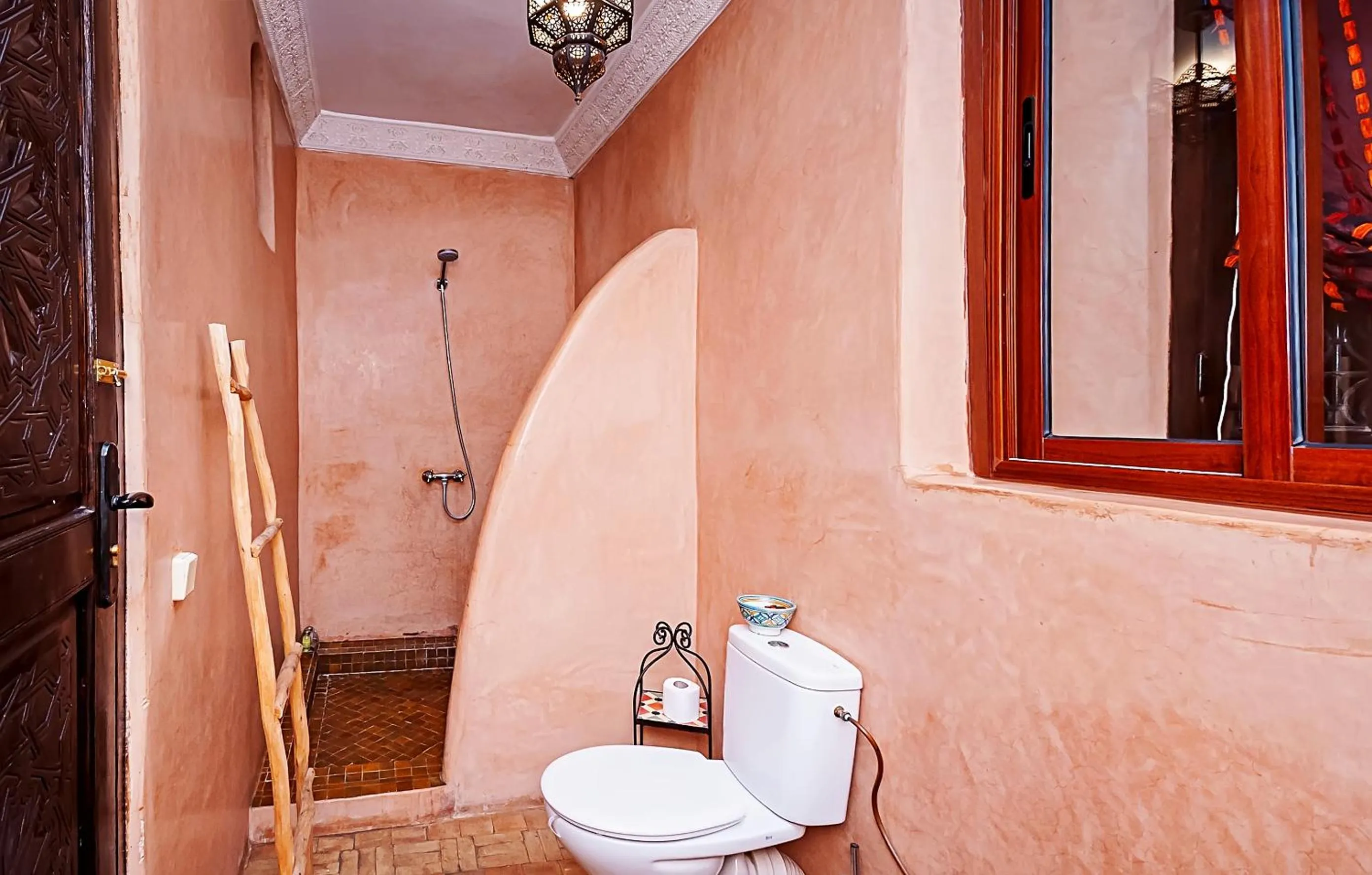 Shower in Riad Dar Nadwa
