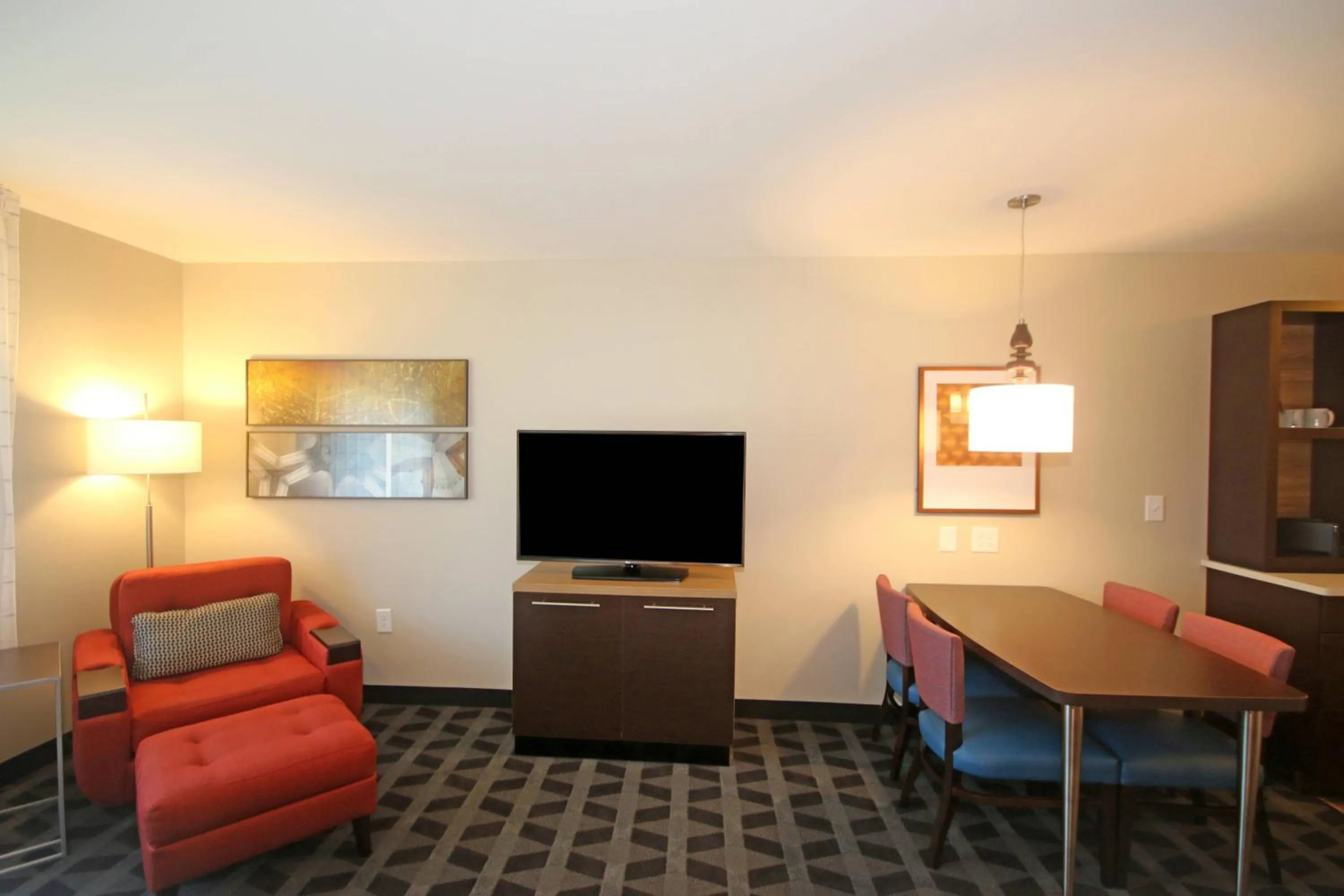 Photo of the whole room in TownePlace Suites by Marriott Charleston-North Charleston