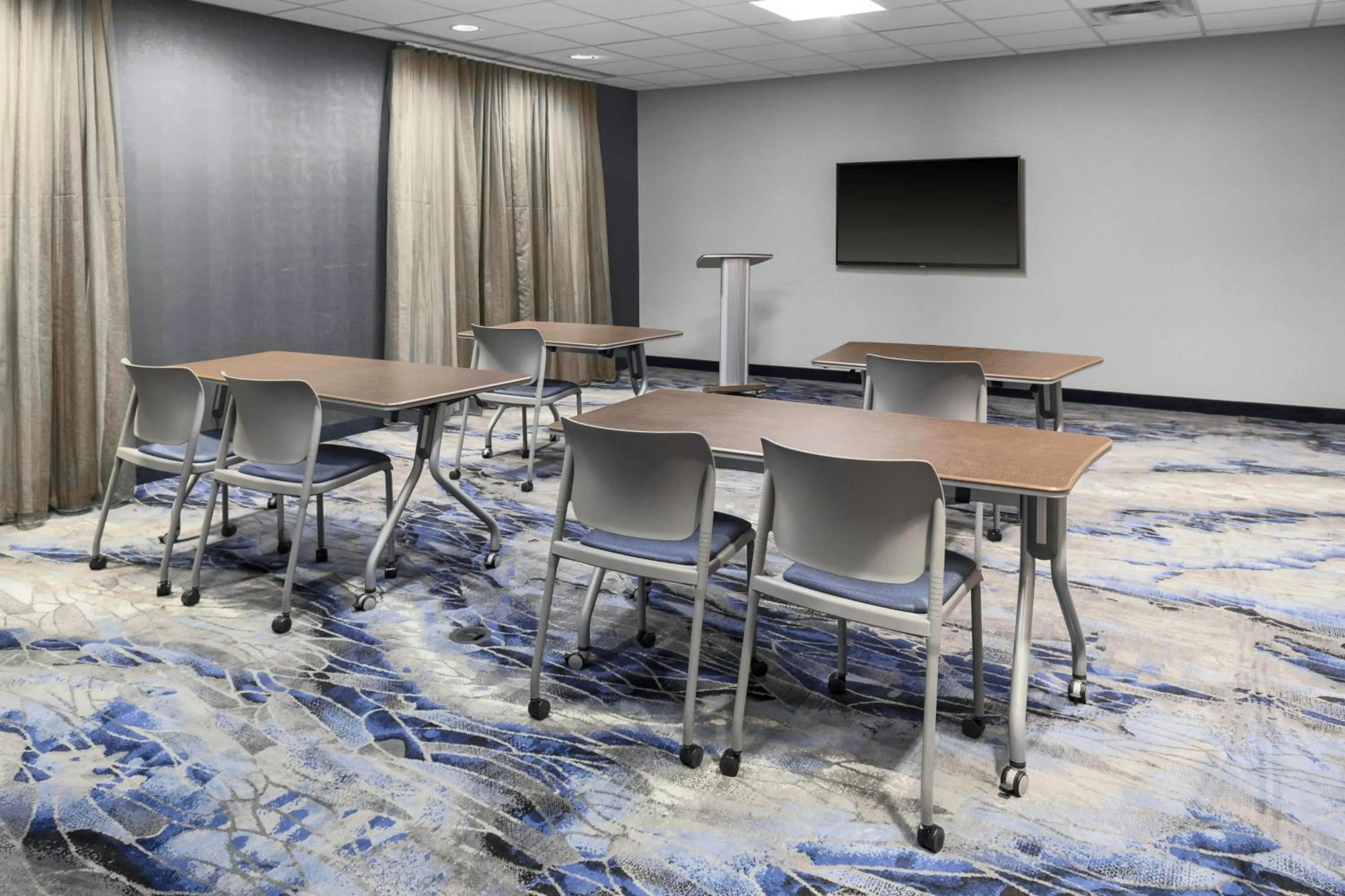 Meeting/conference room in Fairfield Inn & Suites by Marriott Fort Collins South