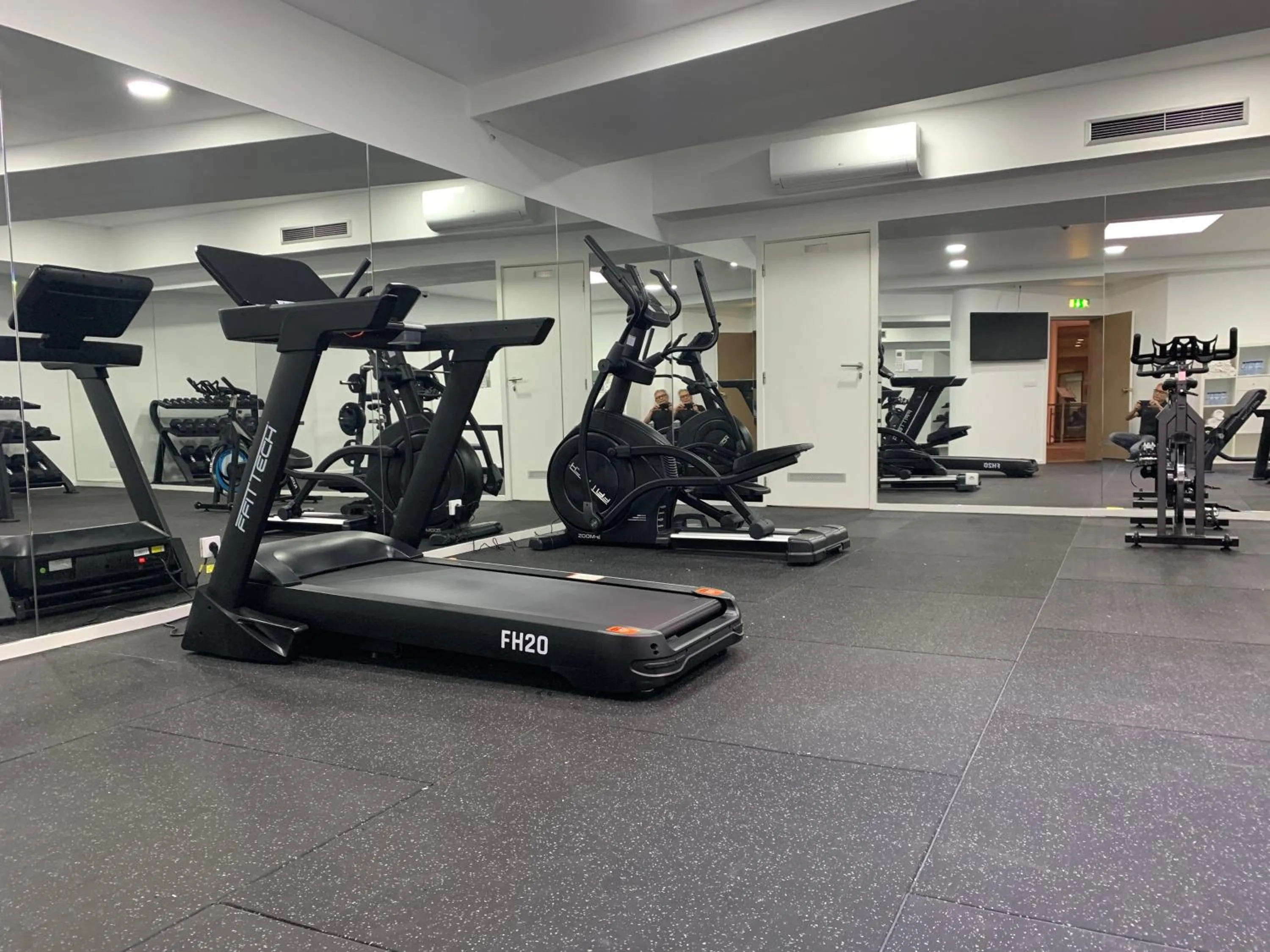 Fitness centre/facilities in THE ONE Grand Hotel da Póvoa - by MHMB Hospitality