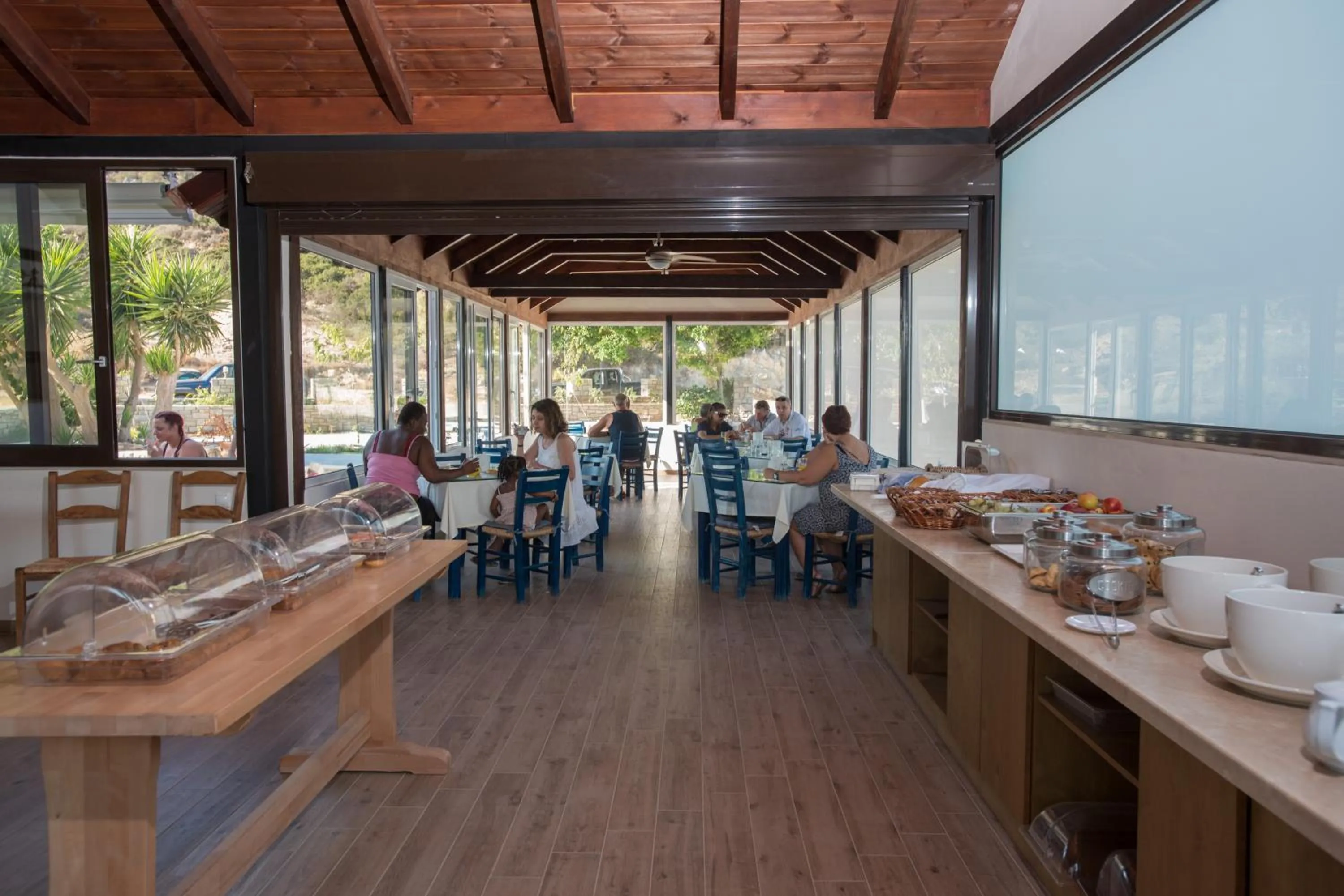 Breakfast in Paradise Matala Hotel