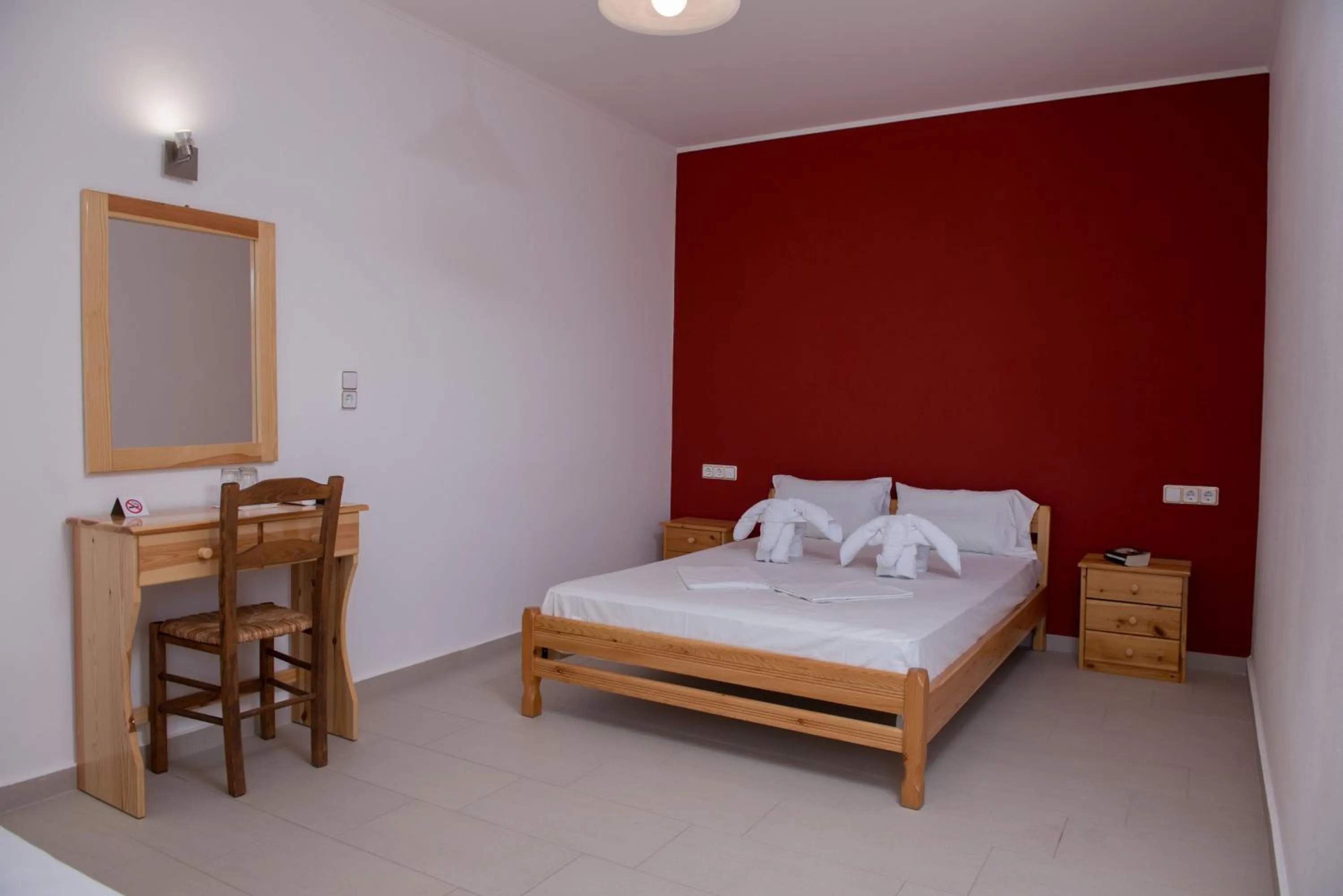 Photo of the whole room in Paradise Matala Hotel