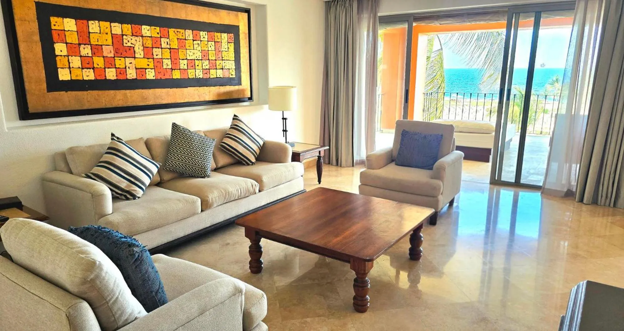Living room in Zoetry Casa del Mar Los Cabos