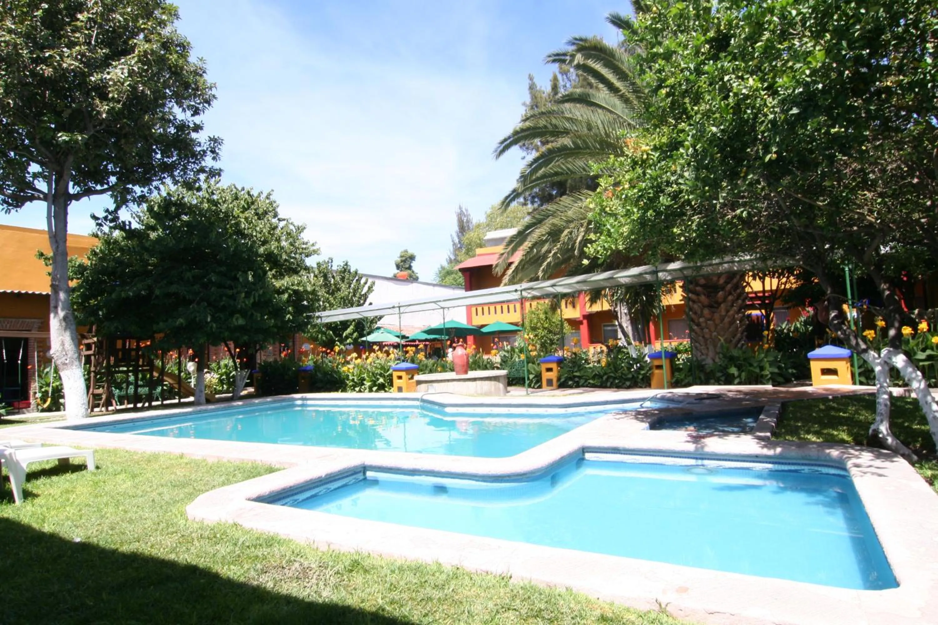 Swimming pool in Hotel Hacienda Don Cenobio