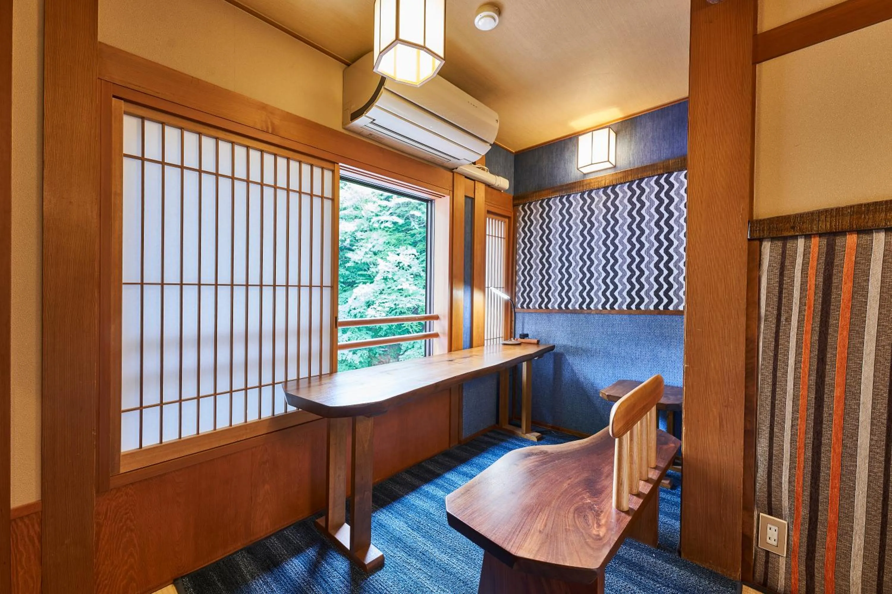 hair dresser in Shima-Onsen Toshimaya