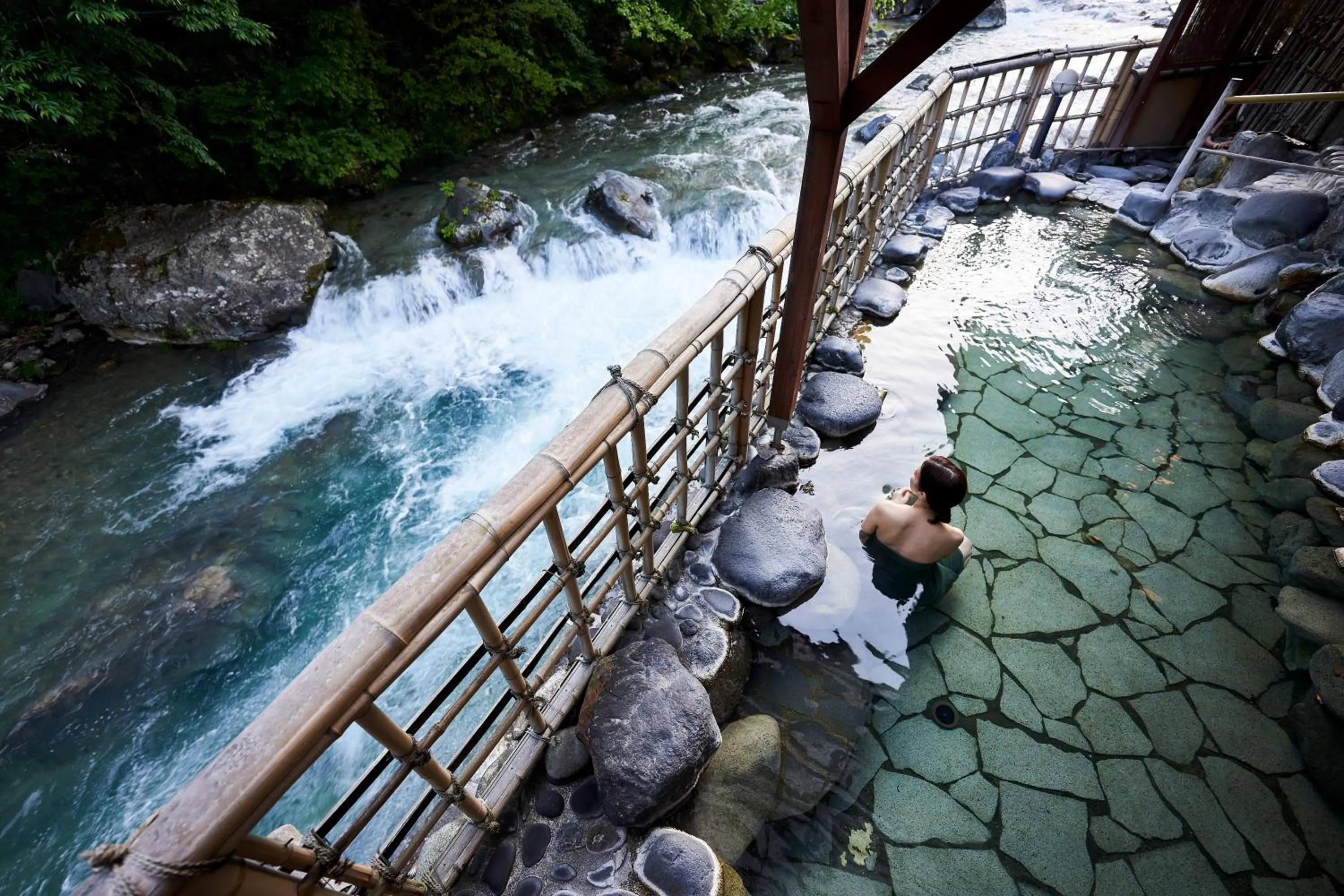 Open Air Bath in Shima-Onsen Toshimaya