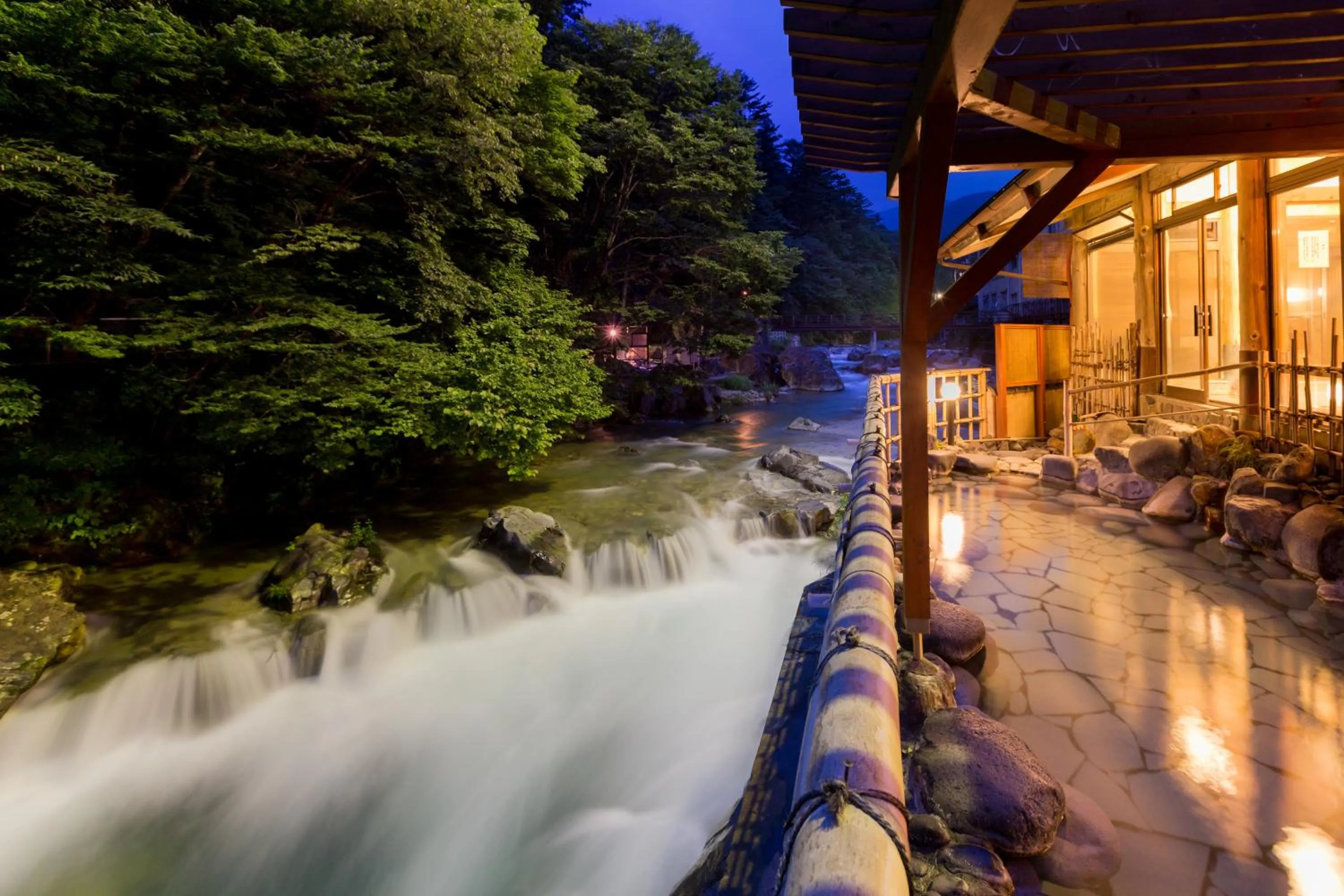 Open Air Bath in Shima-Onsen Toshimaya