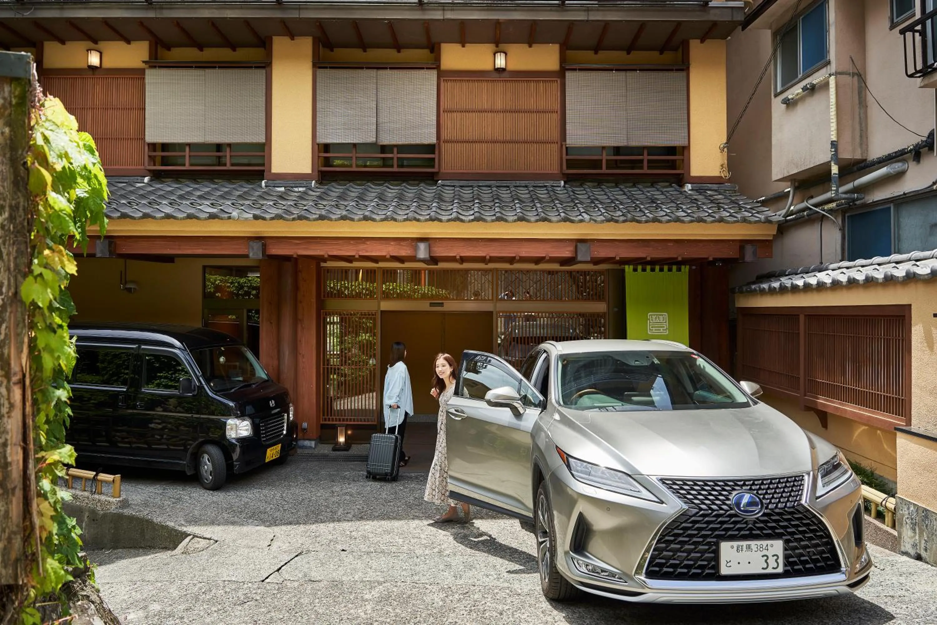 Property building in Shima-Onsen Toshimaya