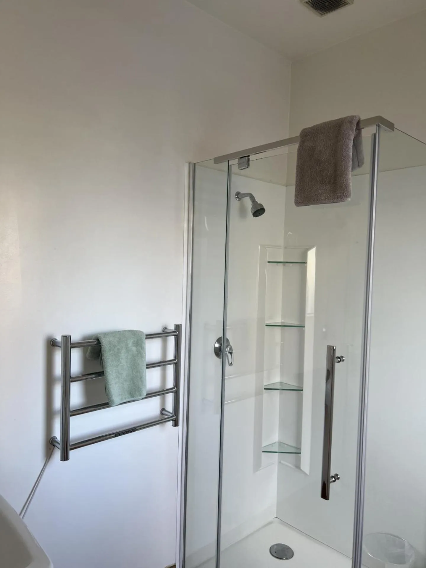 Shower in On Top Backpackers