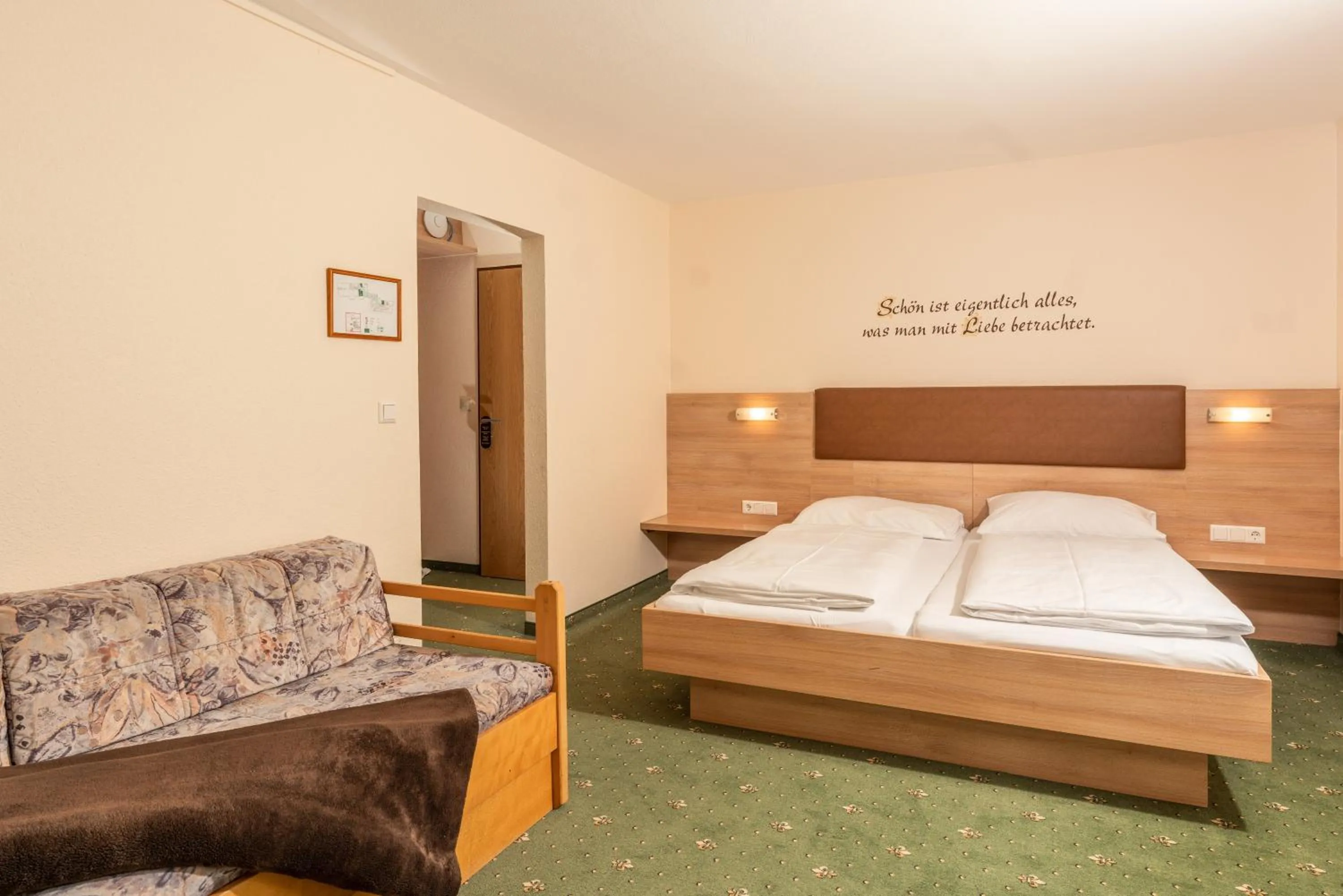 Bedroom, Bed in Hotel Starchlhof