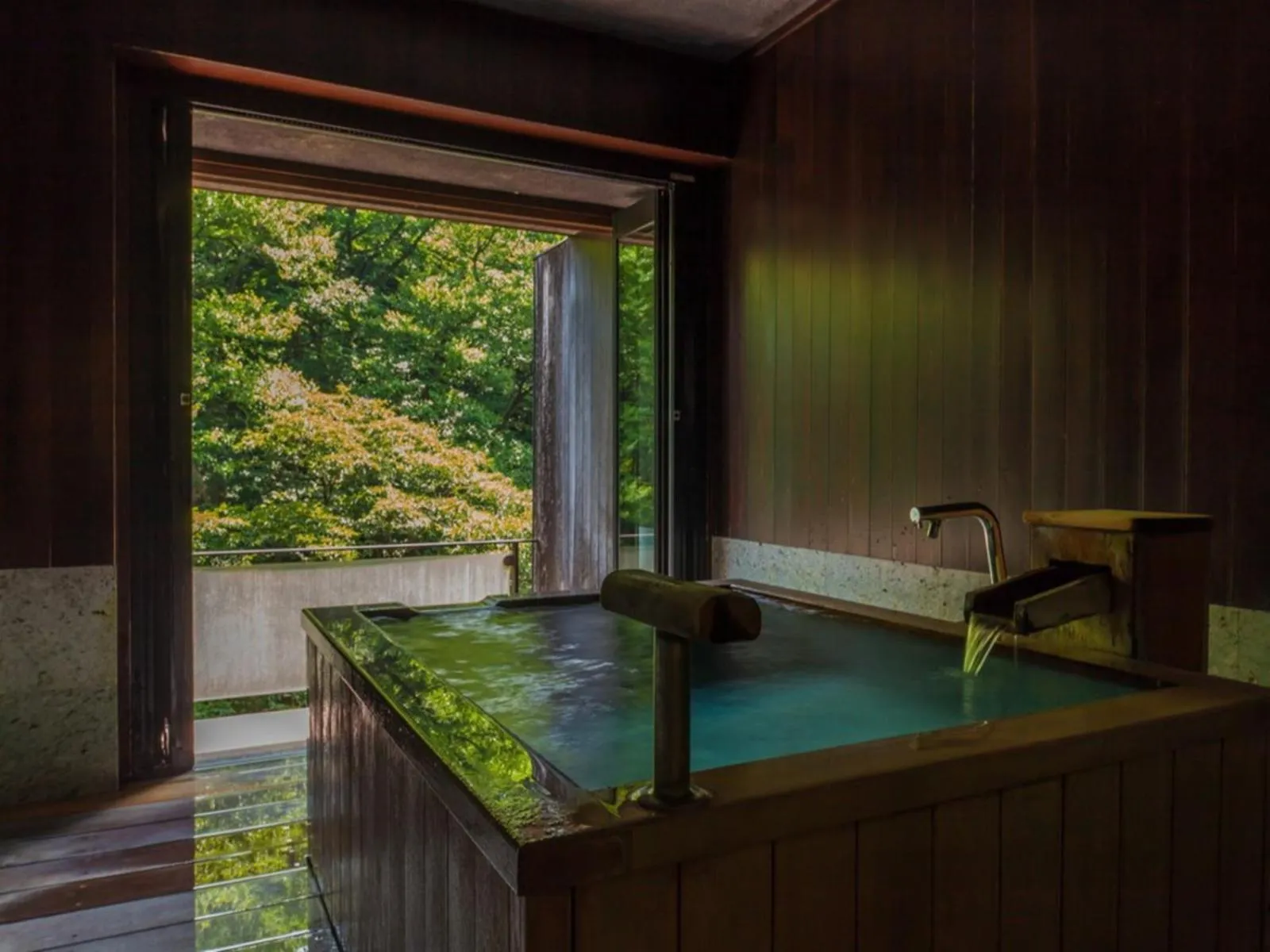 Hot Spring Bath in Shima Yamaguchikan
