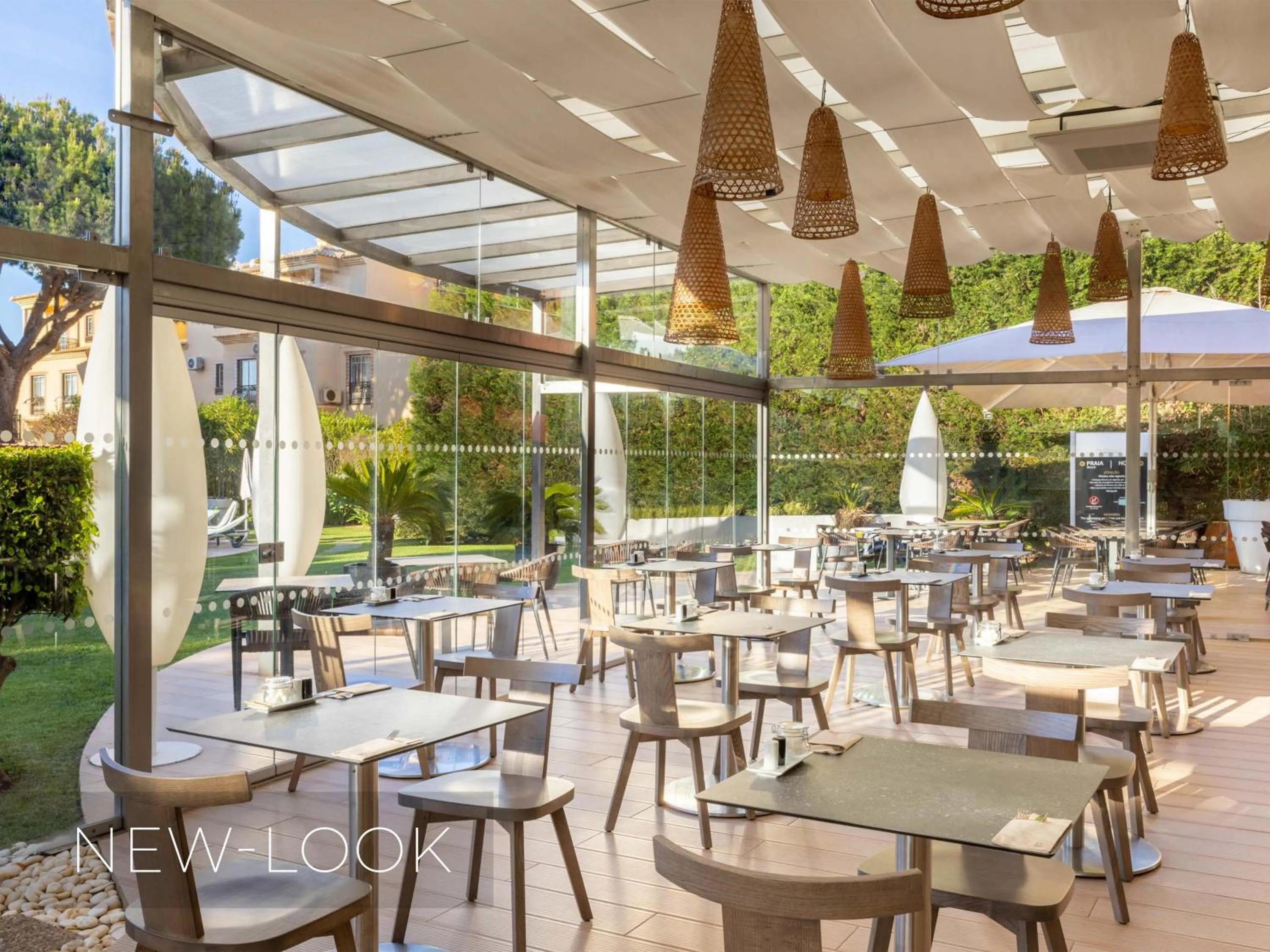 Restaurant/places to eat in Aqua Pedra Dos Bicos Design Beach Hotel - Adults Friendly