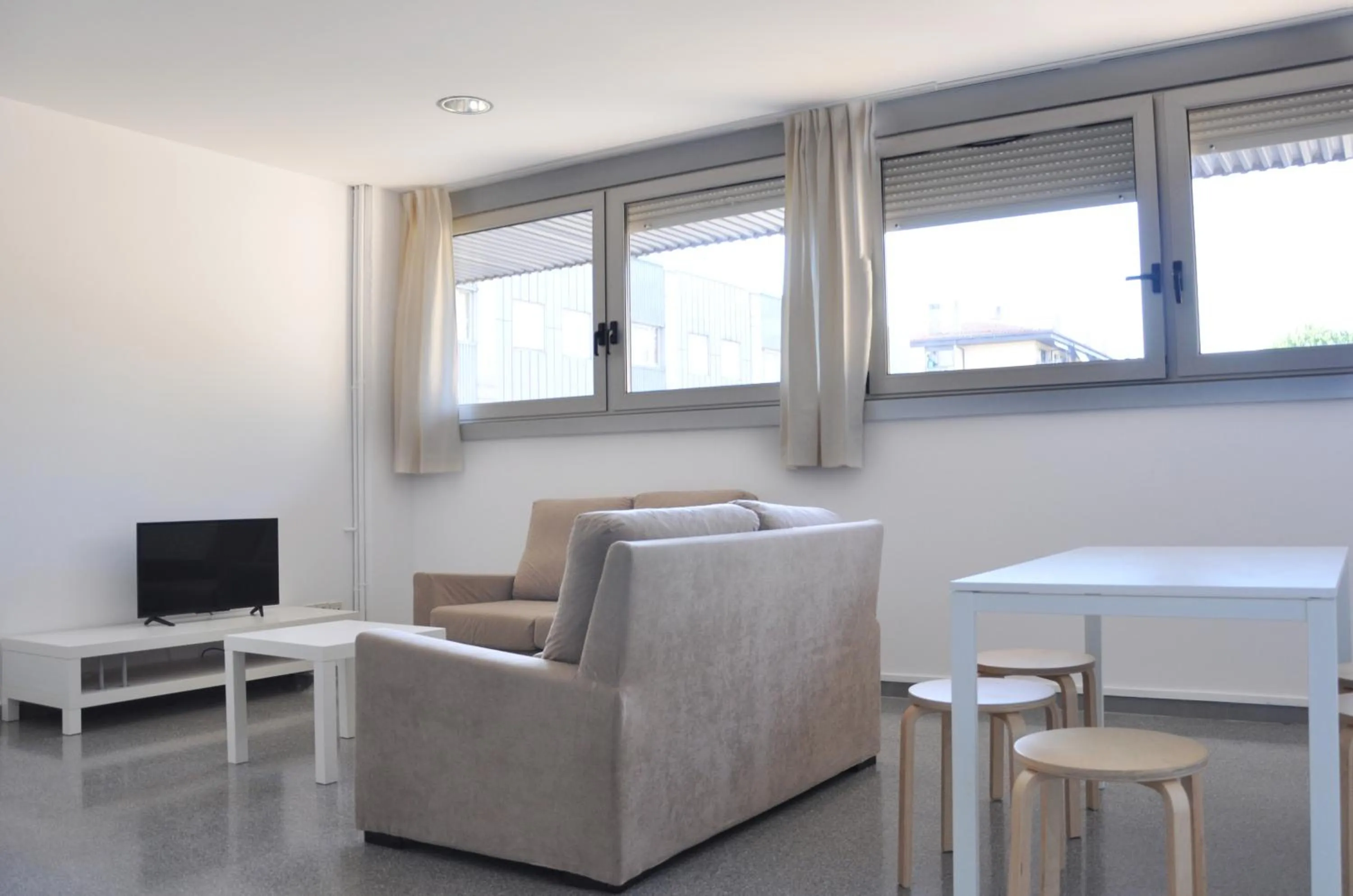 TV and multimedia in Residencia Universitaria Resa Campus de Montilivi