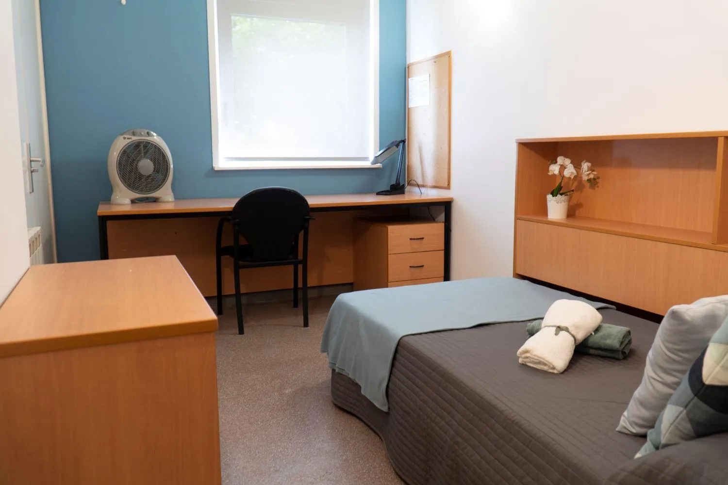 Bed in Residencia Universitaria Resa Campus de Montilivi