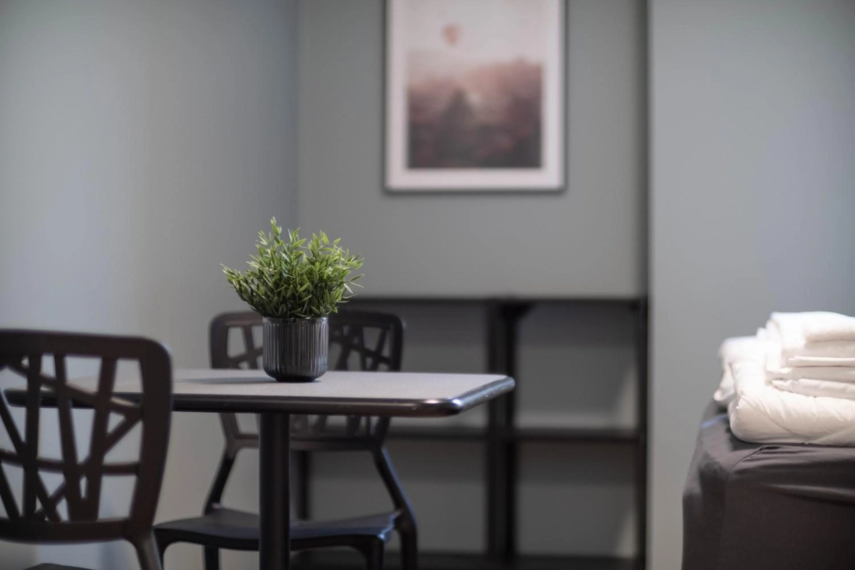 Seating area in Anker Apartment – Grünerløkka