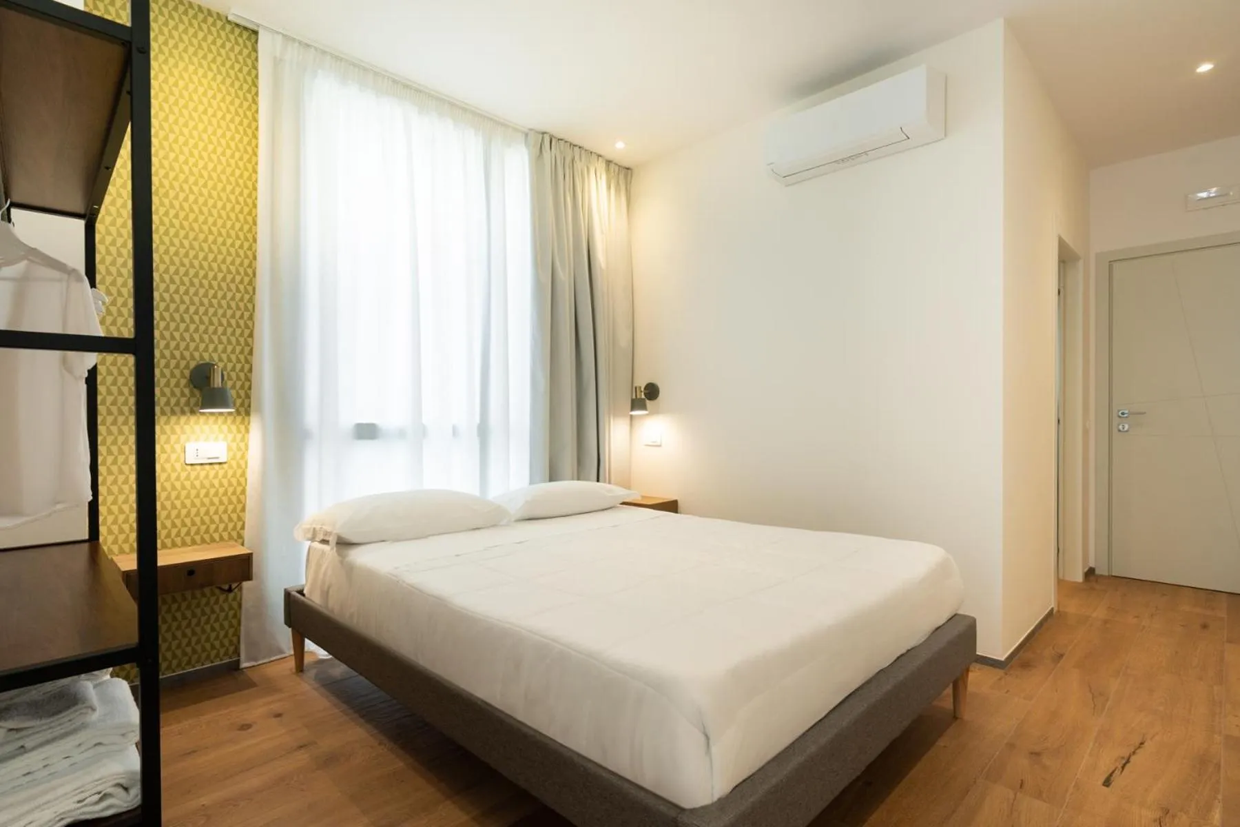 Bedroom, Bed in Hotel Dimorae Rooms and Suites - Apartments