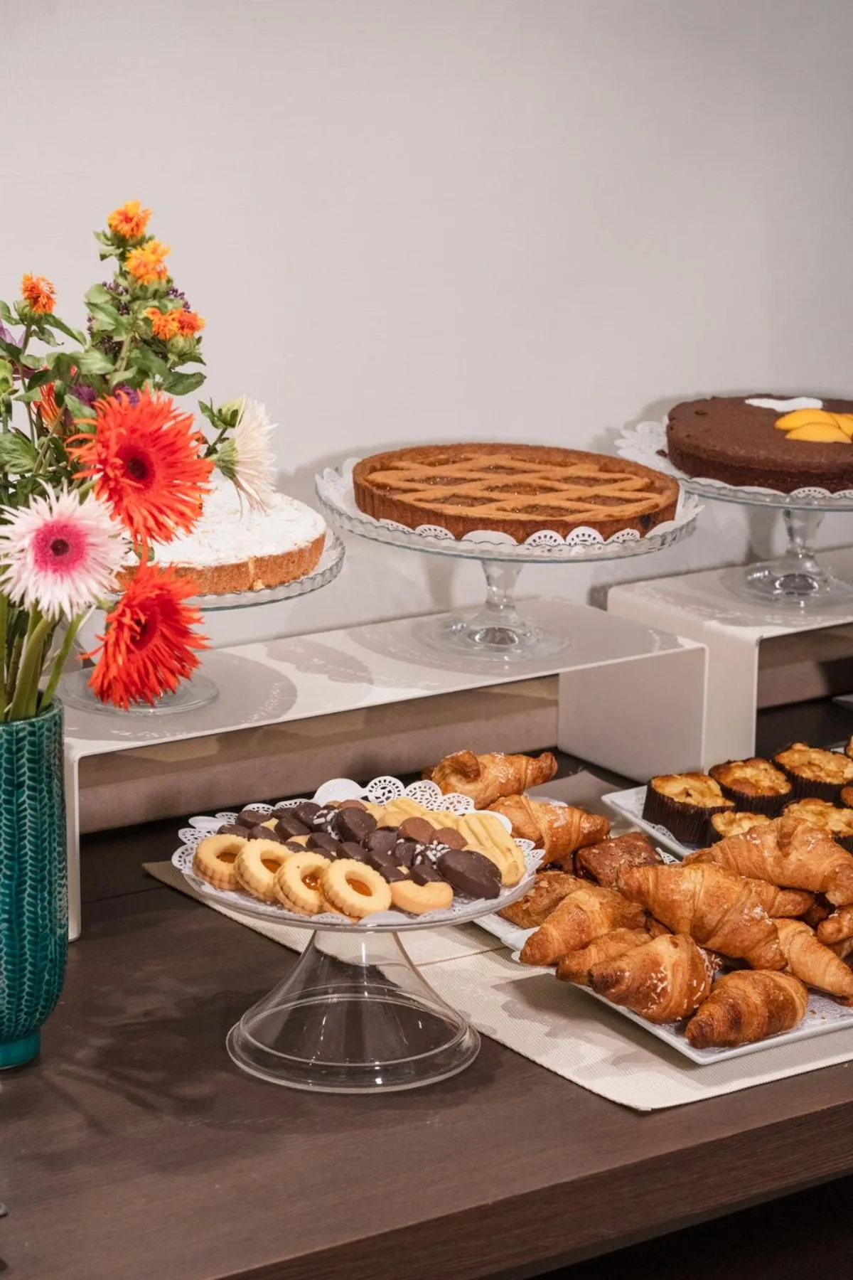 Breakfast in Hotel Dimorae Rooms and Suites - Apartments