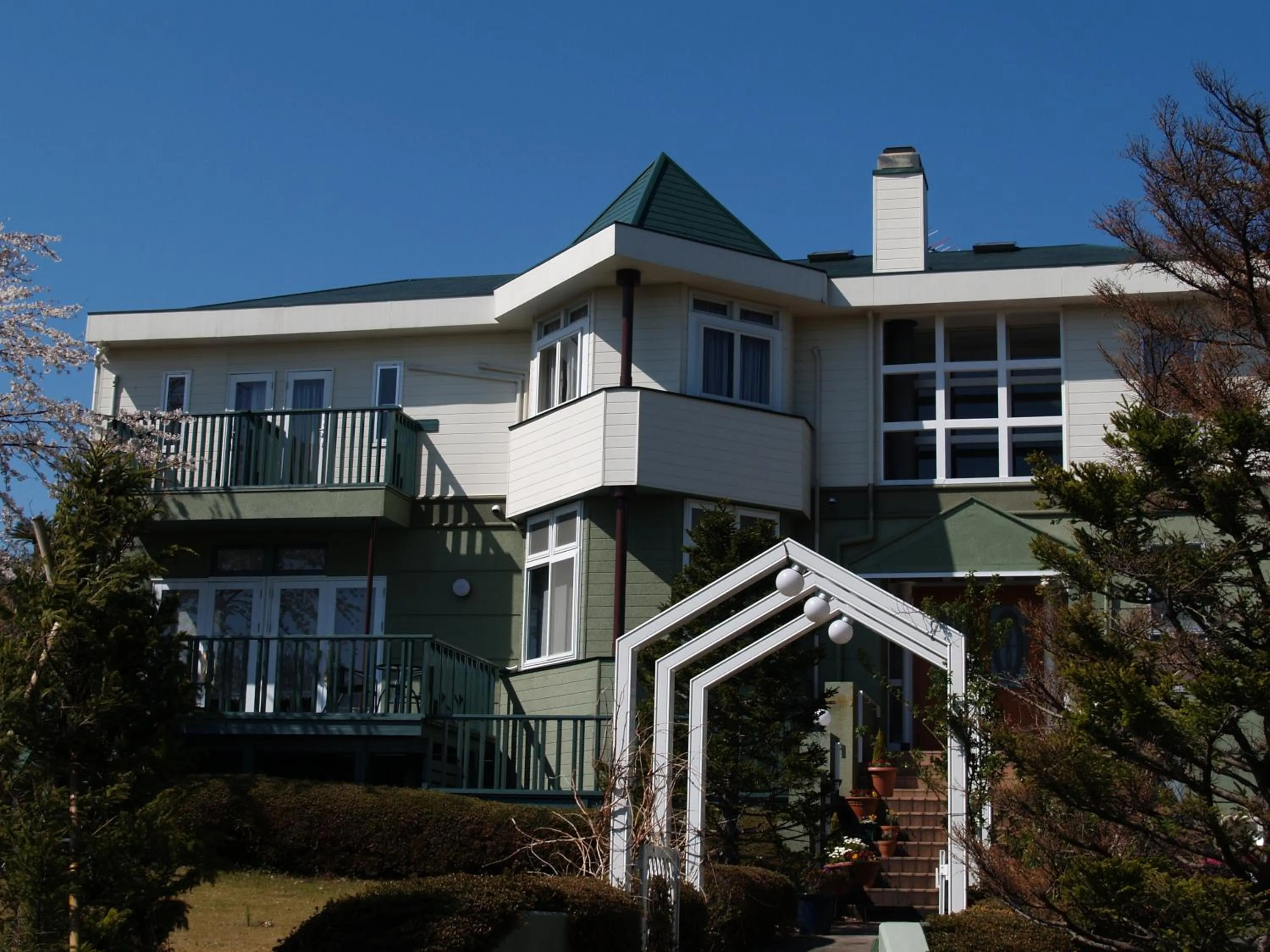 Facade/entrance in Petit Resort Hotel Alcyon