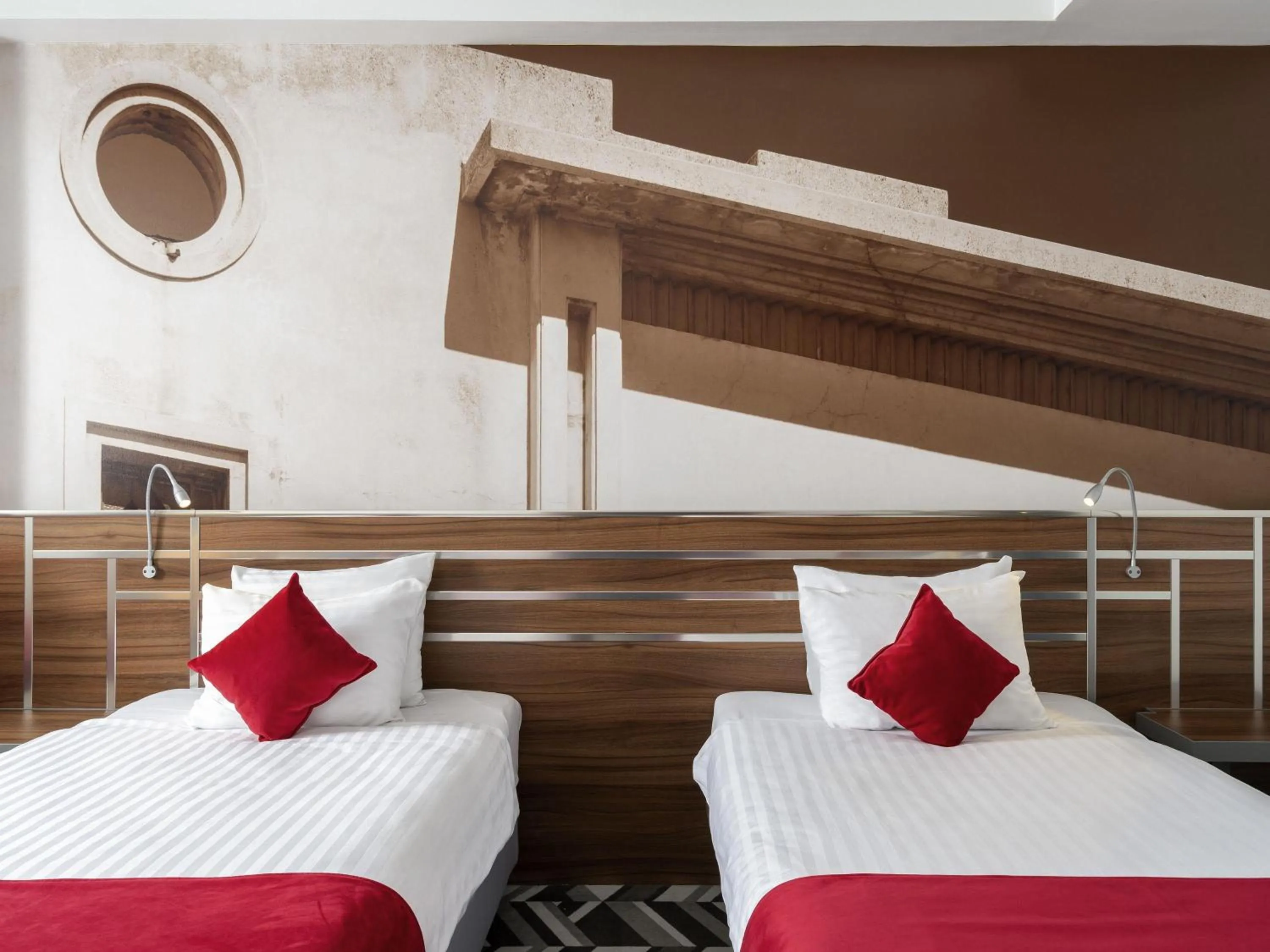 Bedroom, Bed in Mercure Bucharest Unirii