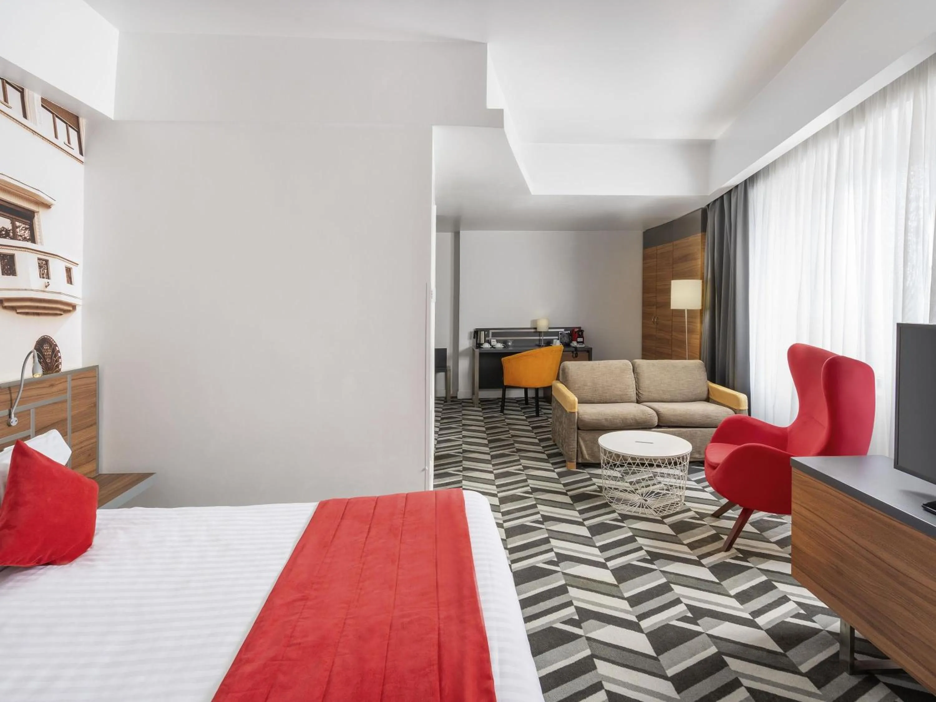 Bedroom, Bed in Mercure Bucharest Unirii