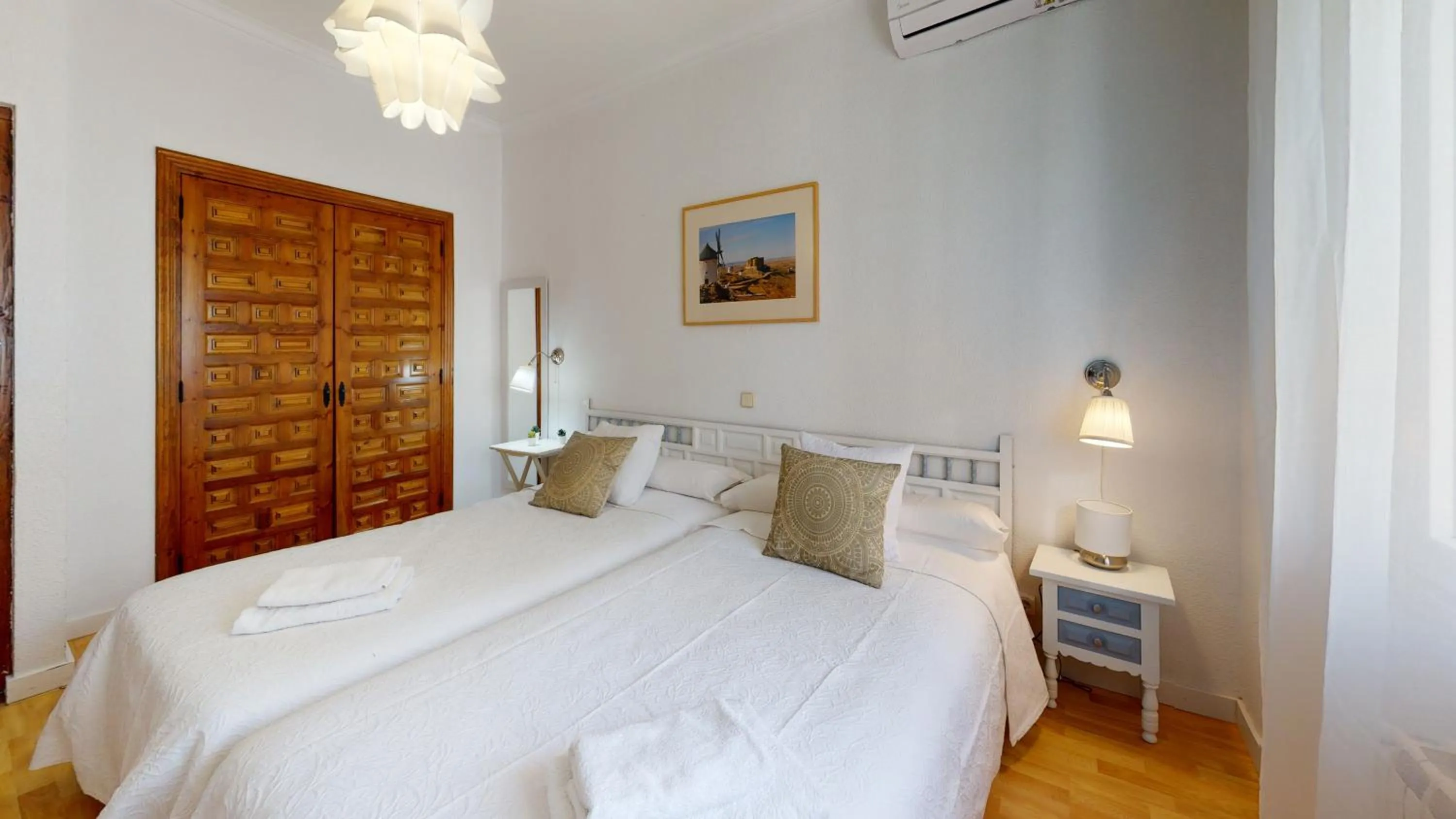 Bed in Hotel Consuegra