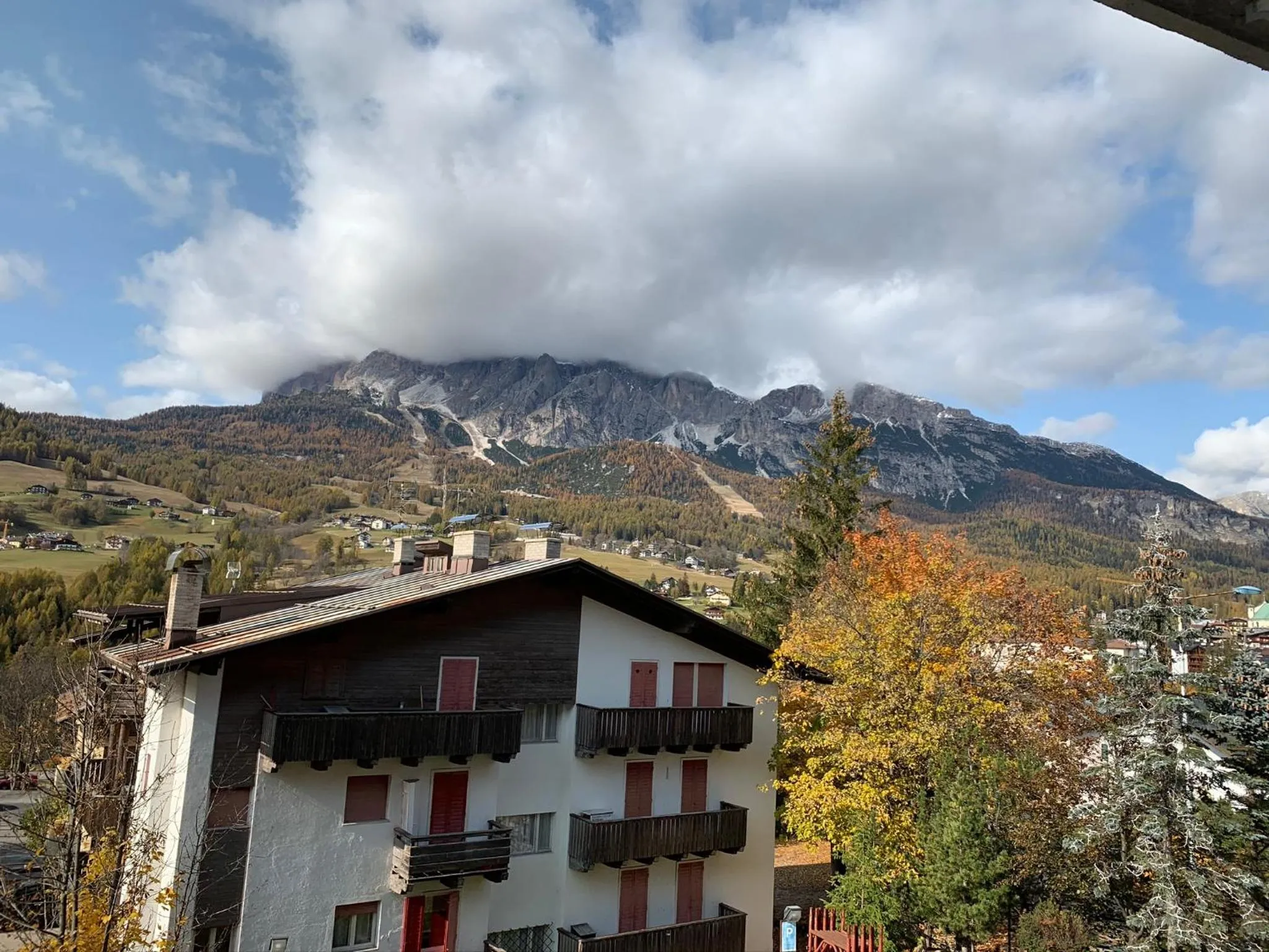 Mountain view in Hotel Serena Cortina