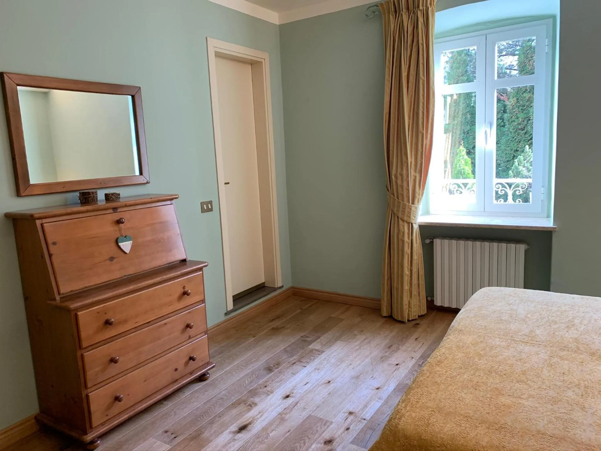 Bed in Hotel Serena Cortina