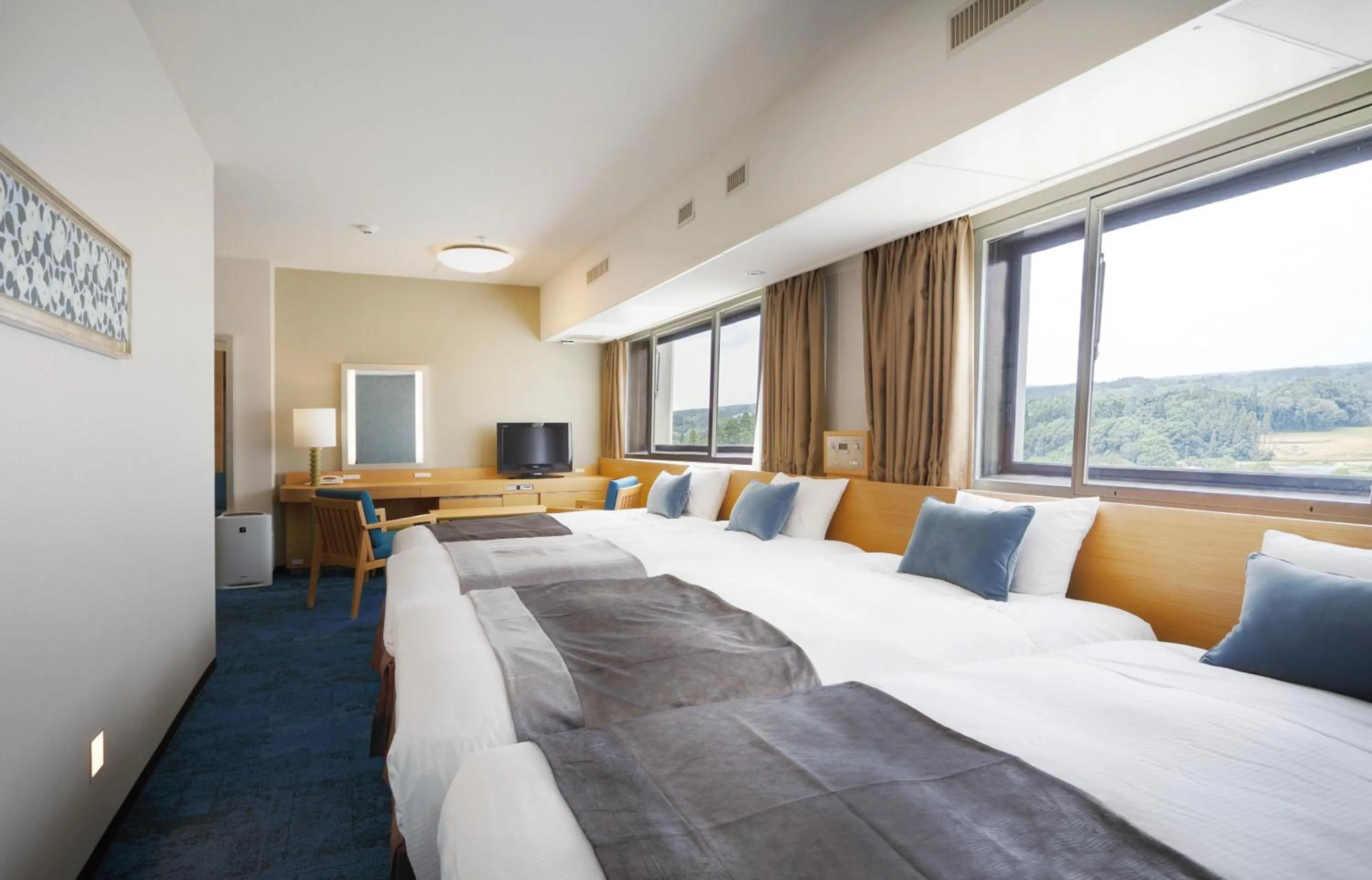 Photo of the whole room, Bed in Art Hotel Narita