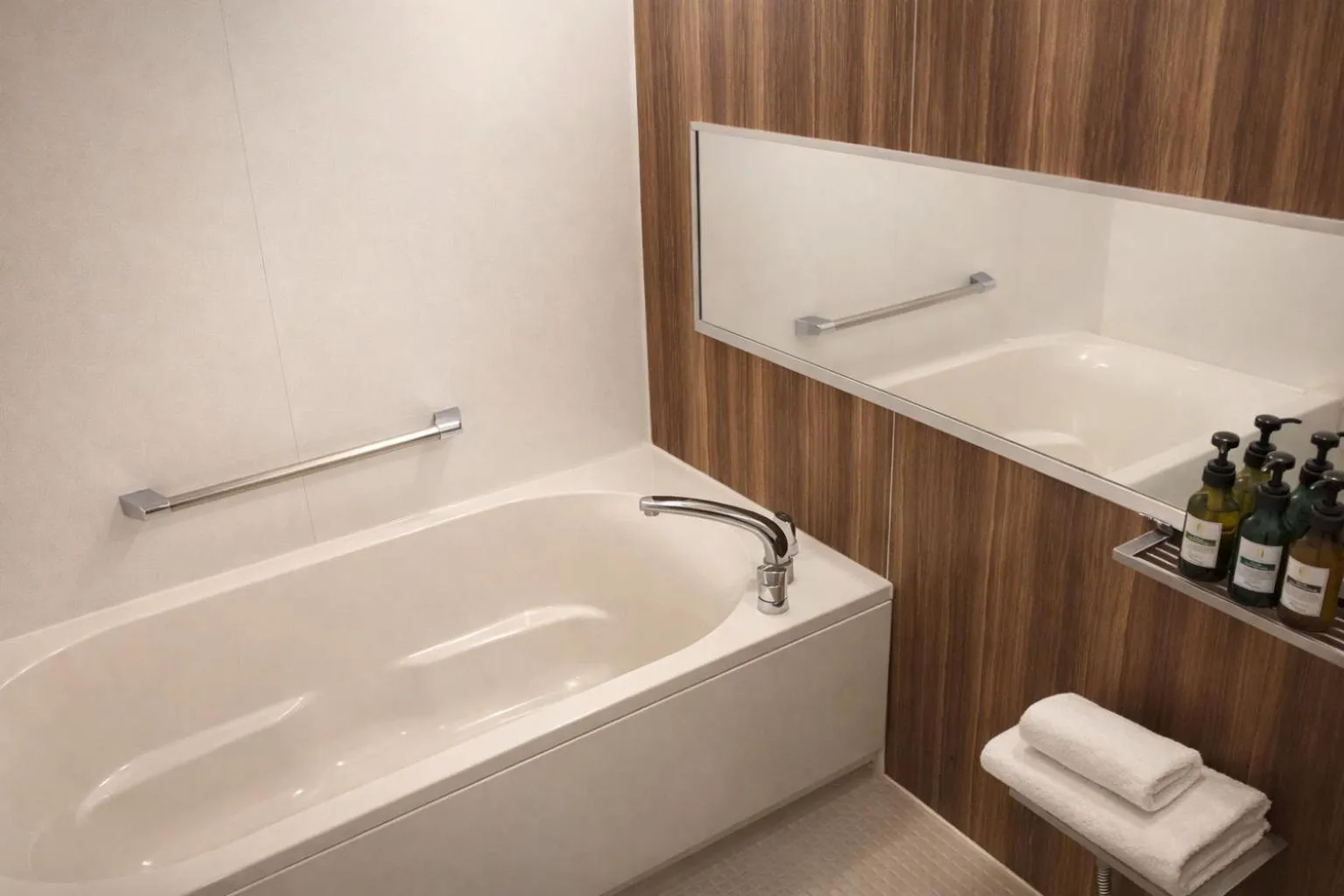 Bathroom in Art Hotel Narita