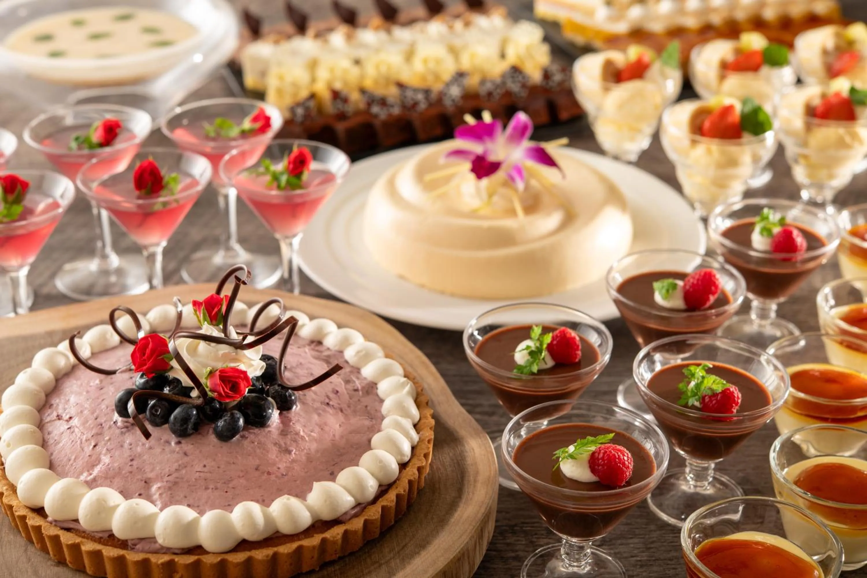 Restaurant/places to eat in Art Hotel Narita