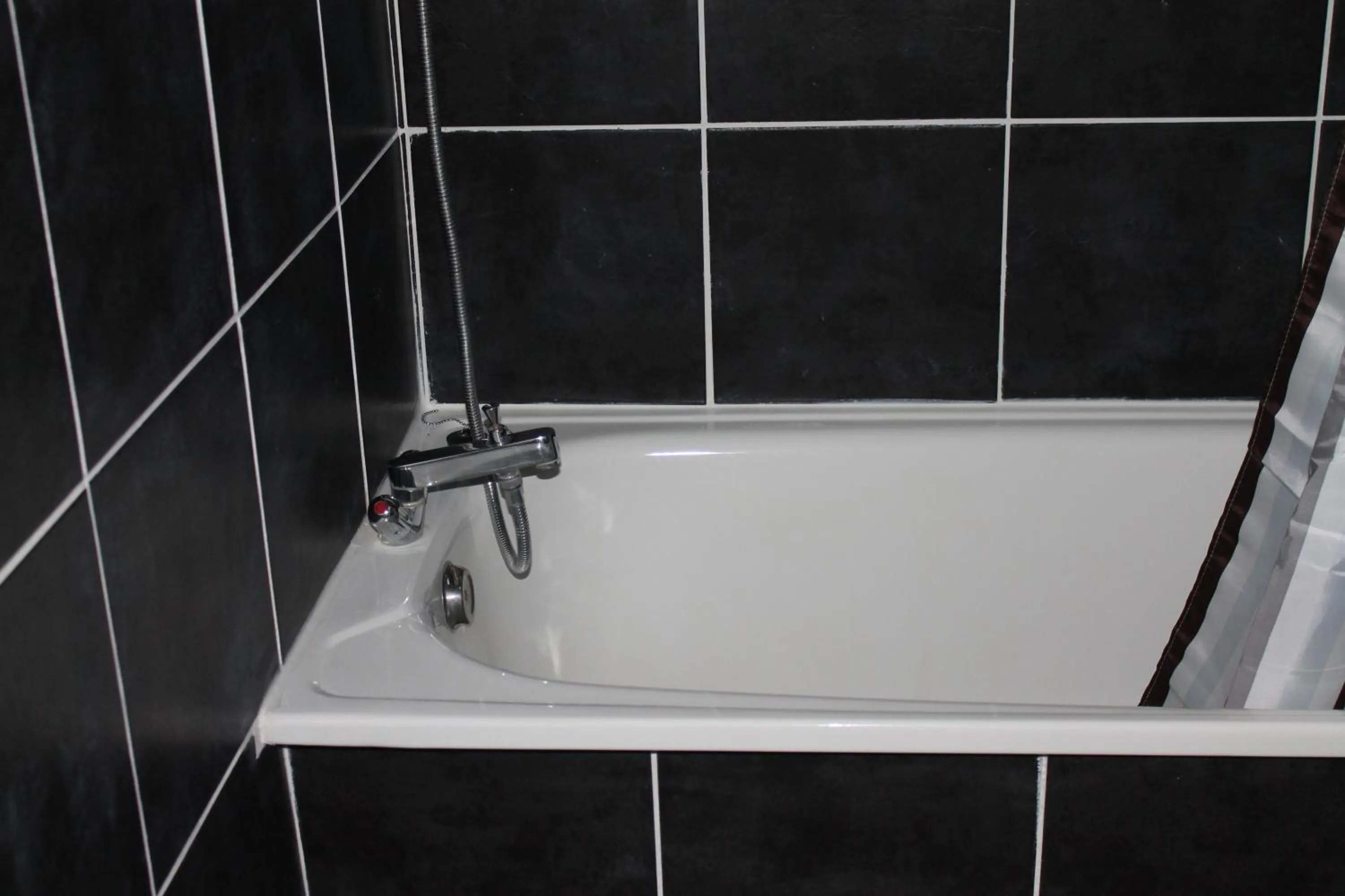 Bathroom in Les Canyons du Verdon