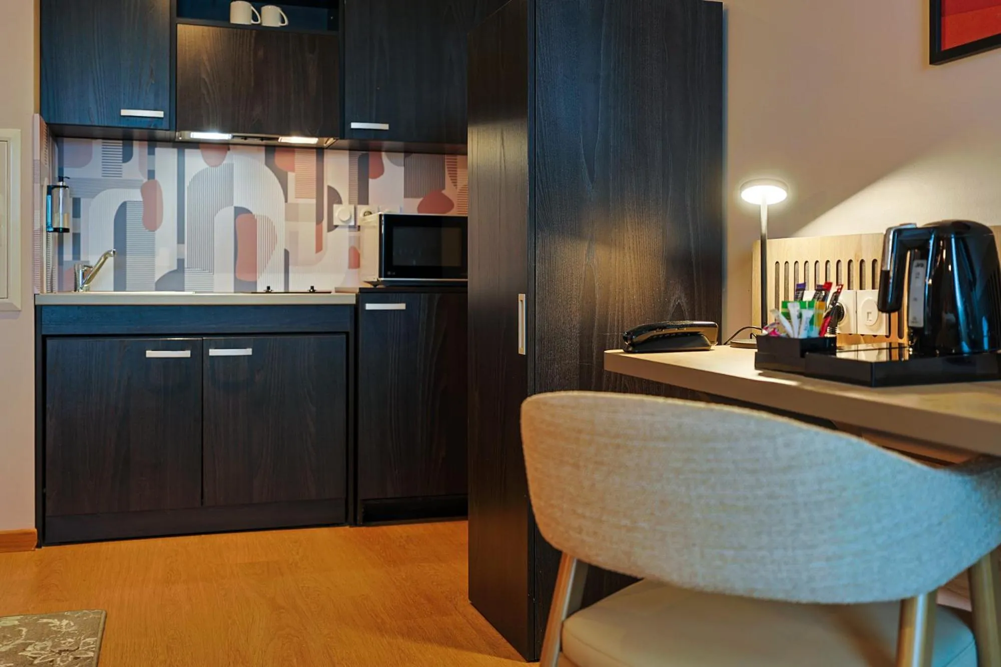 Coffee/tea facilities in Seven Urban Suites Nantes Centre