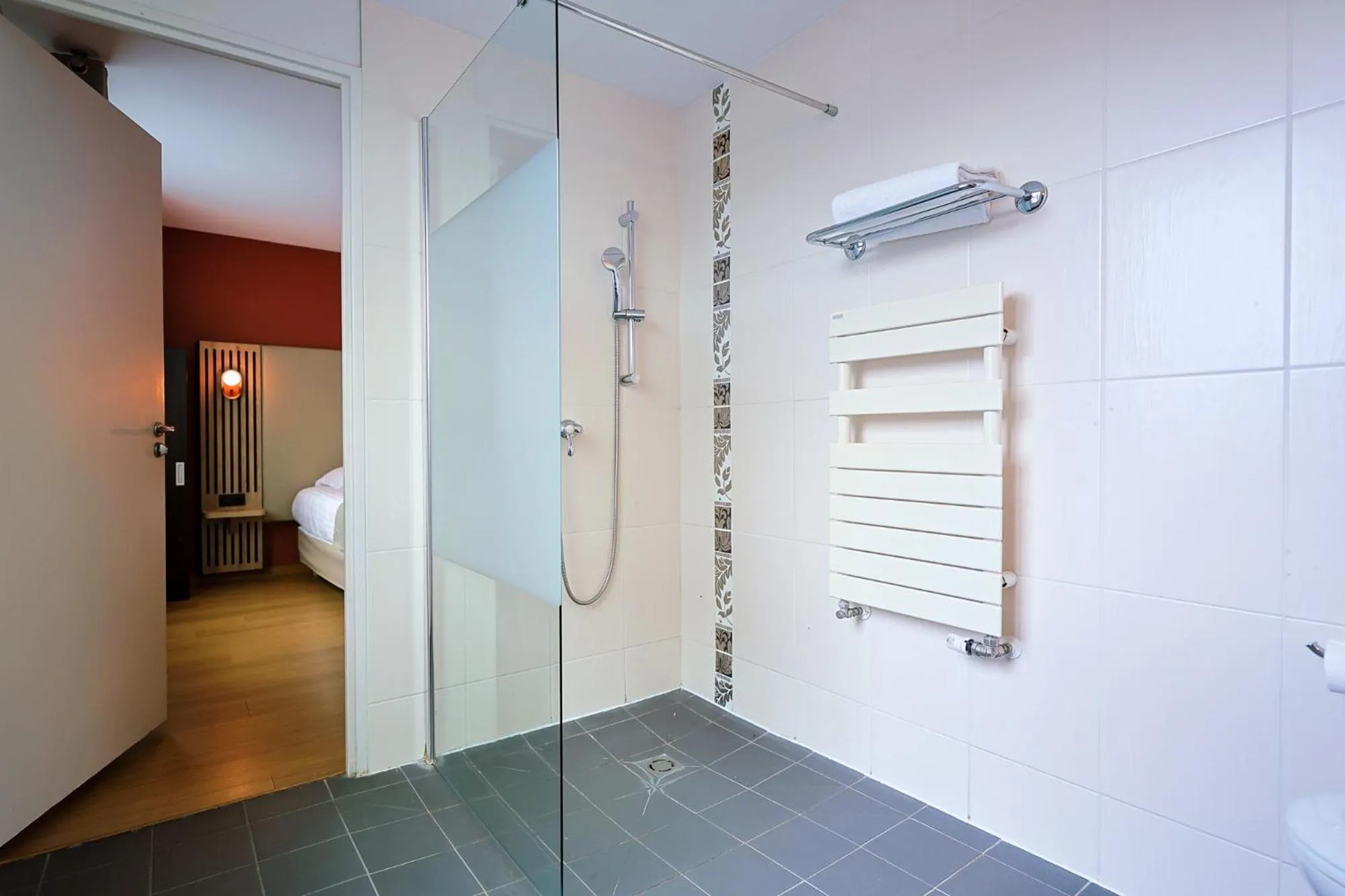 Bathroom in Seven Urban Suites Nantes Centre