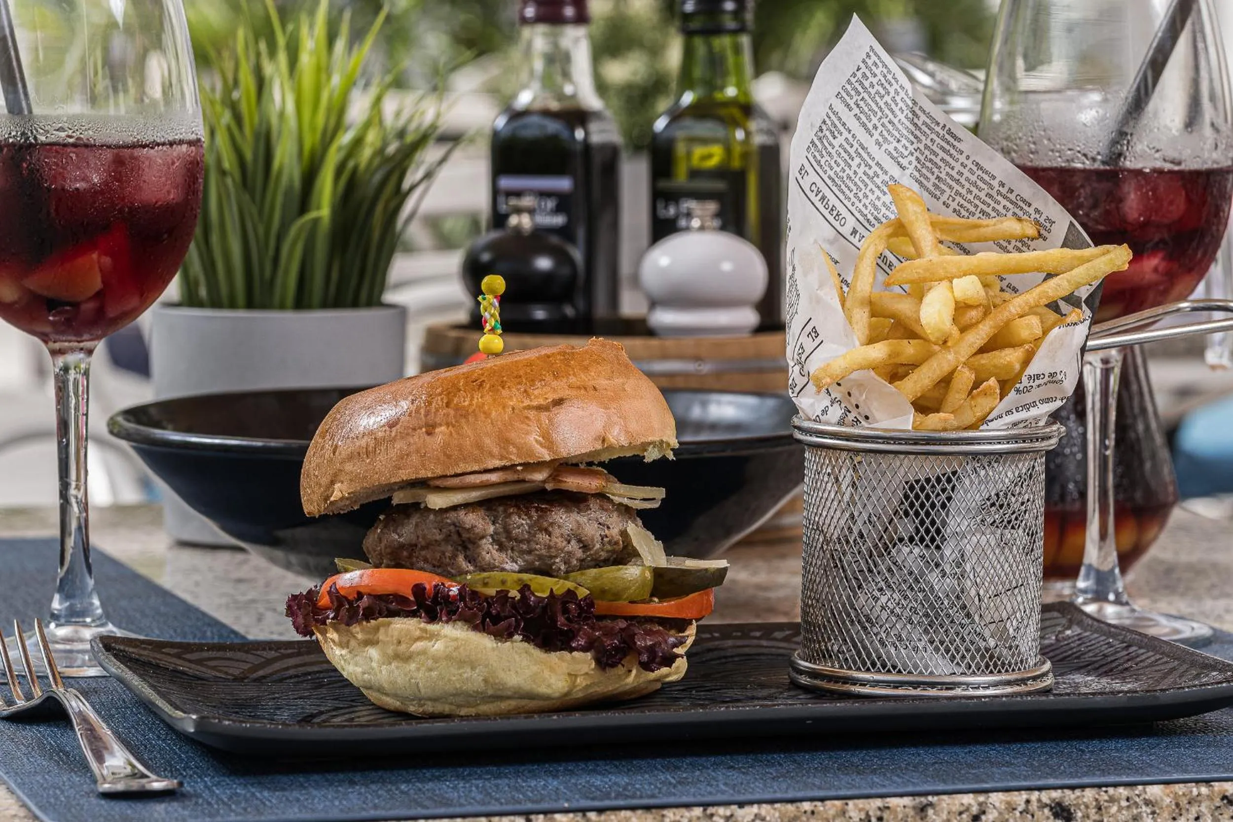 Restaurant/places to eat in Mac Puerto Marina Benalmádena