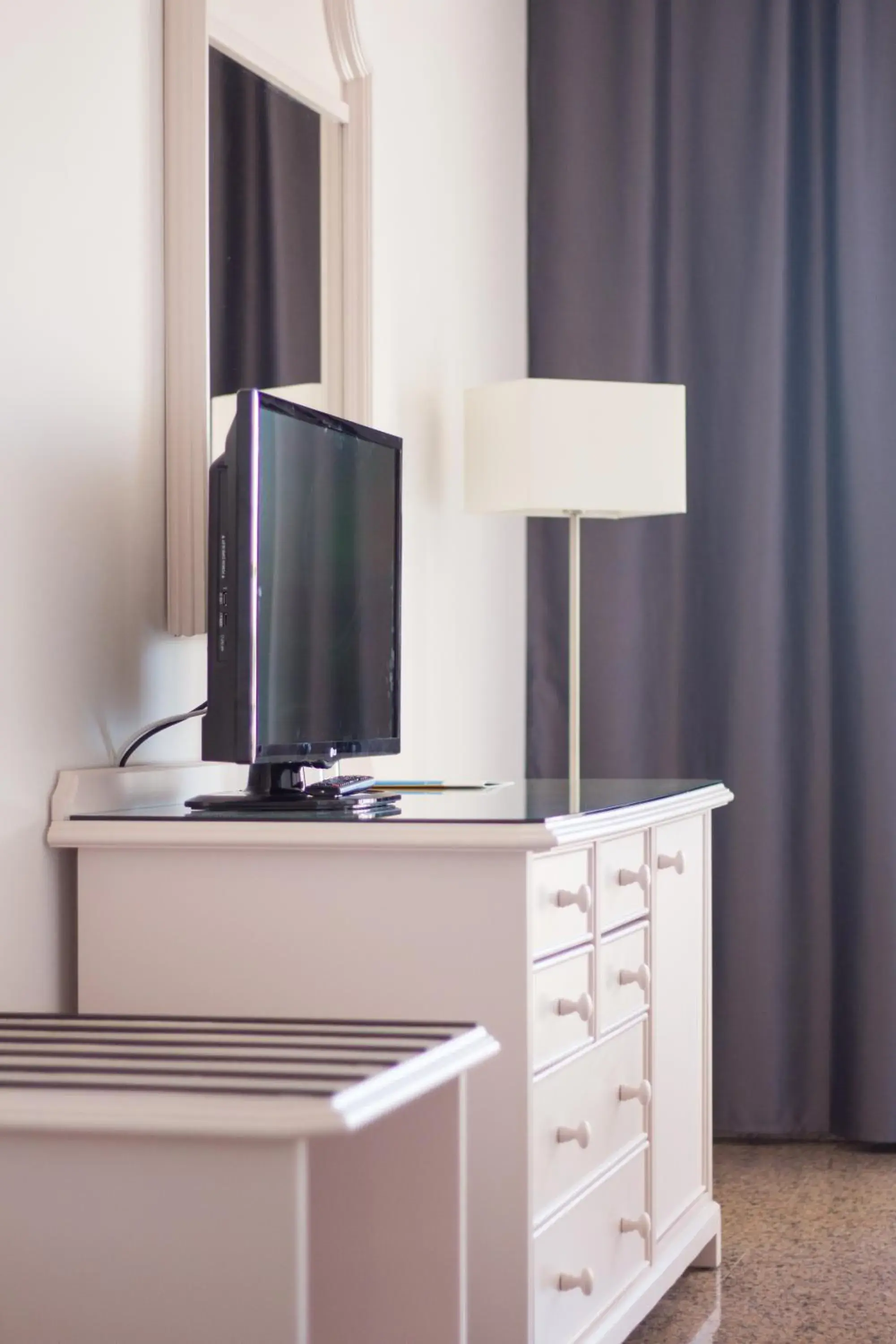 Twin Room with Patio View in Mac Puerto Marina Benalmádena Twin Room with Patio View in Mac Puerto Marina Benalmádena