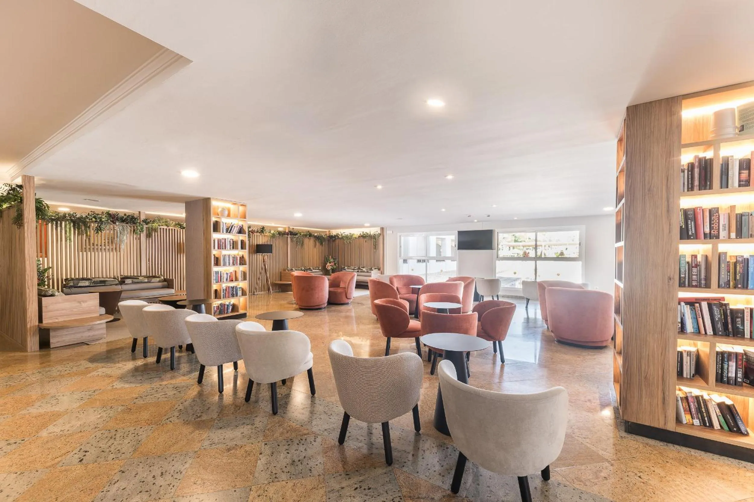 Lobby or reception in Mac Puerto Marina Benalmádena