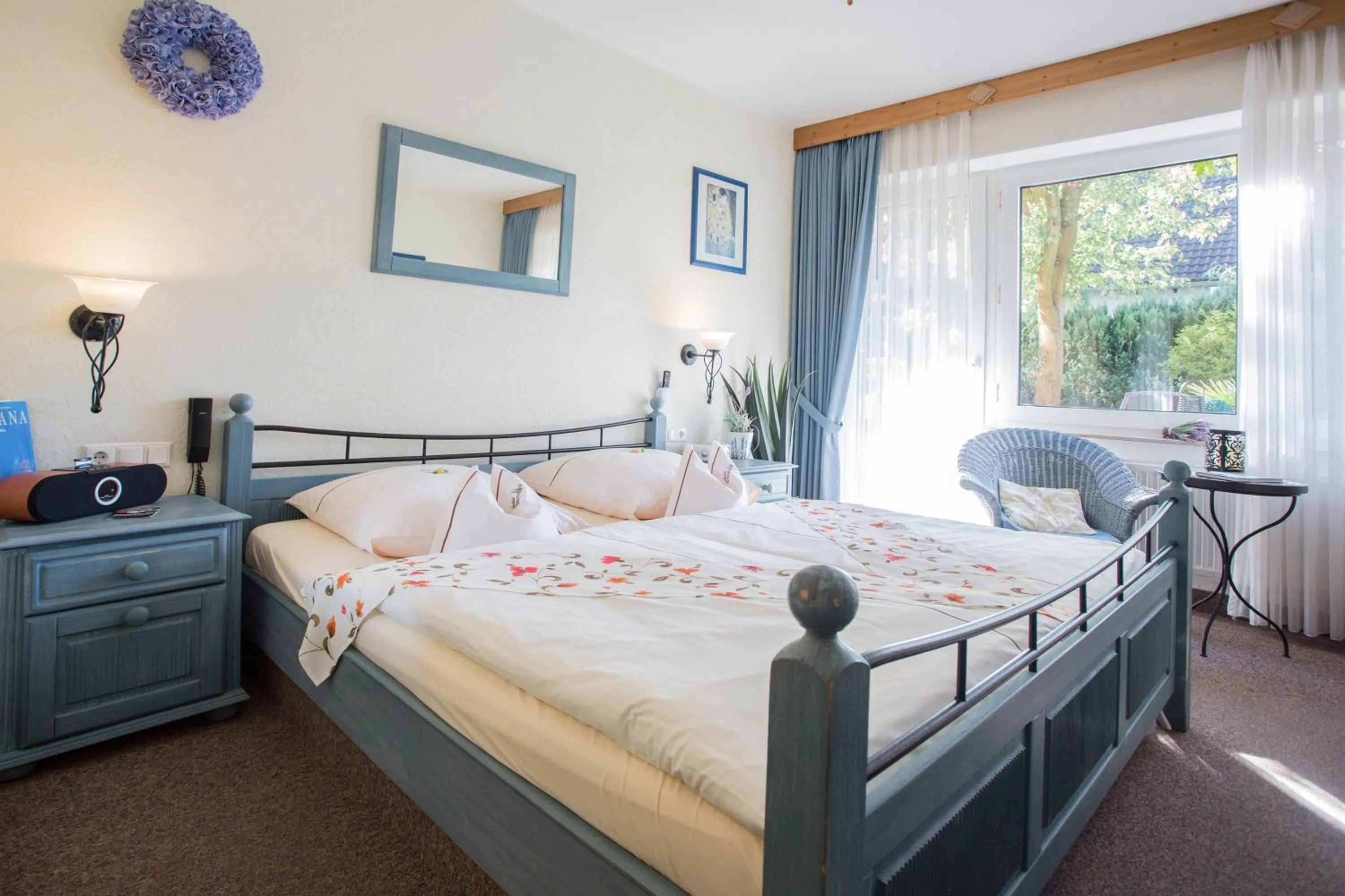 Photo of the whole room, Bed in Landhotel Grimmeblick