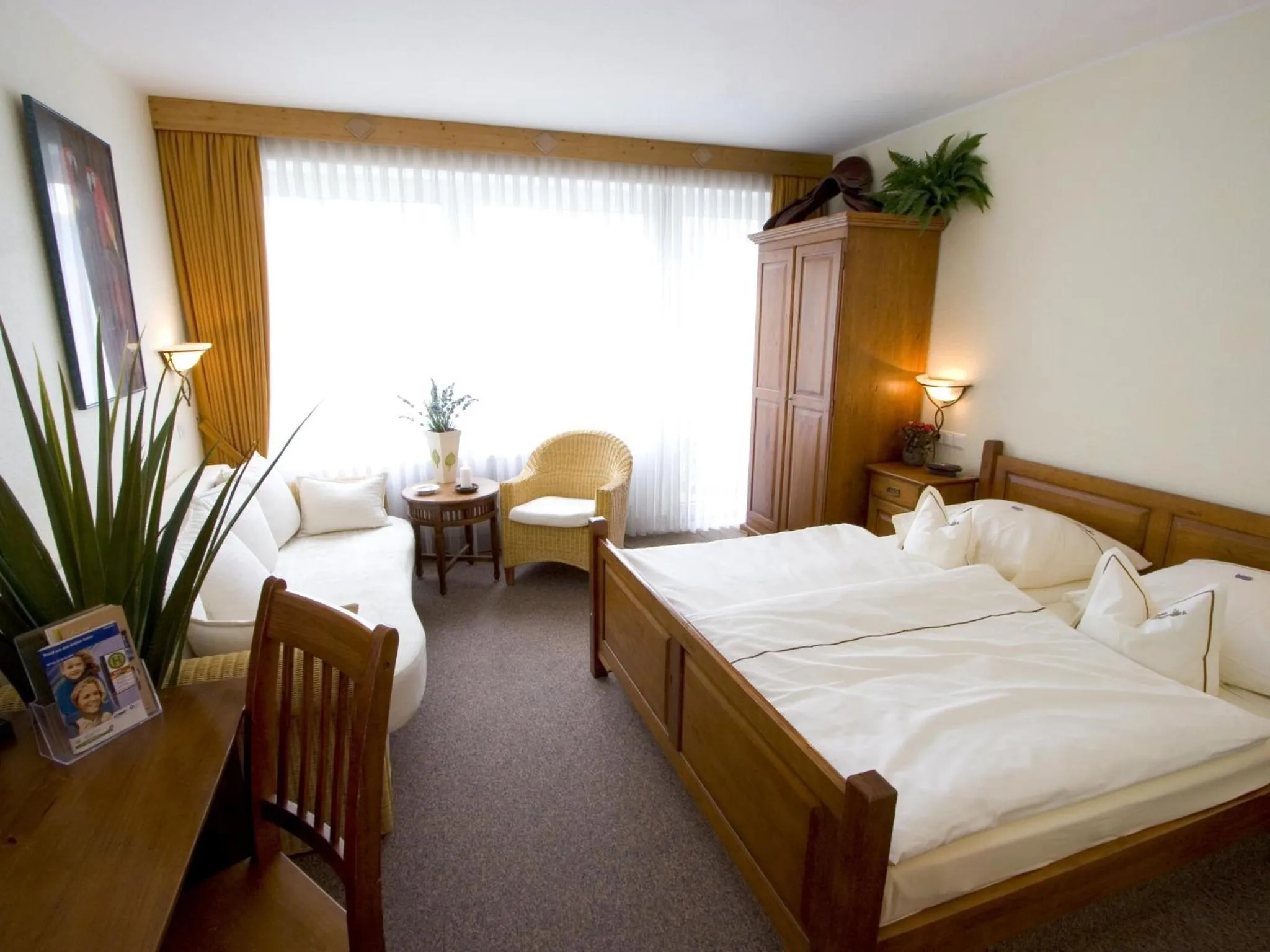 Photo of the whole room, Bed in Landhotel Grimmeblick