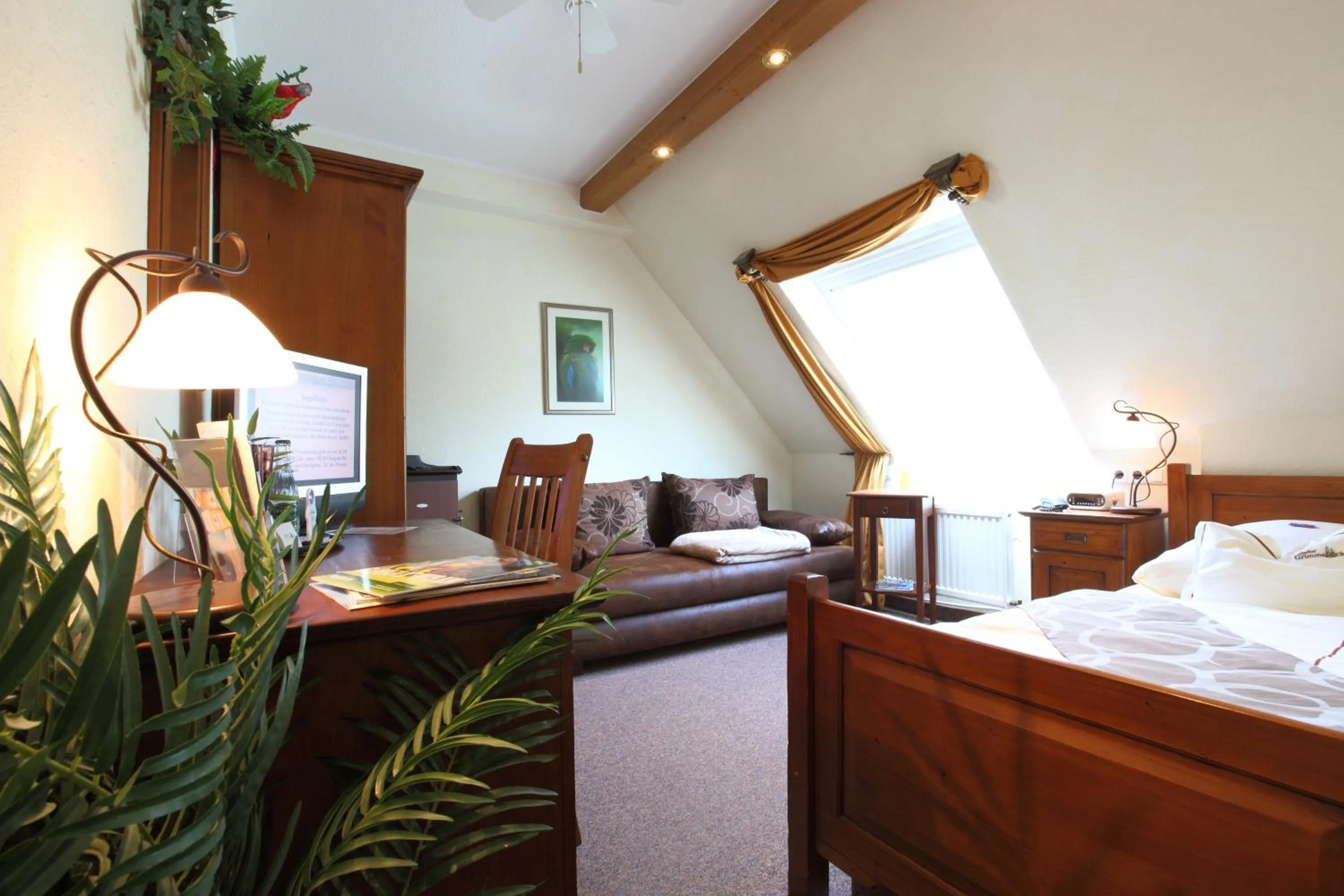 Bedroom, Bed in Landhotel Grimmeblick