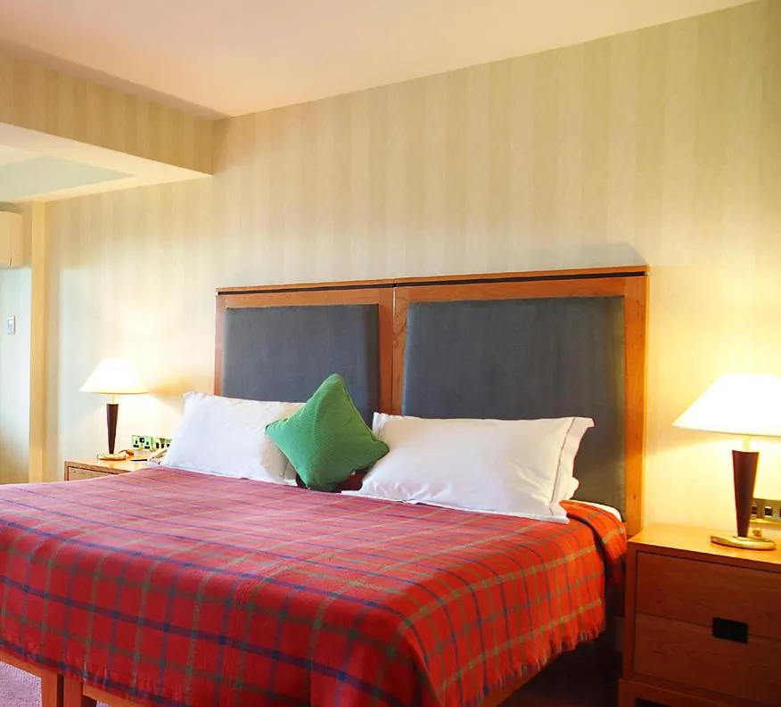 Bed in Aghadoe Heights Hotel & Spa
