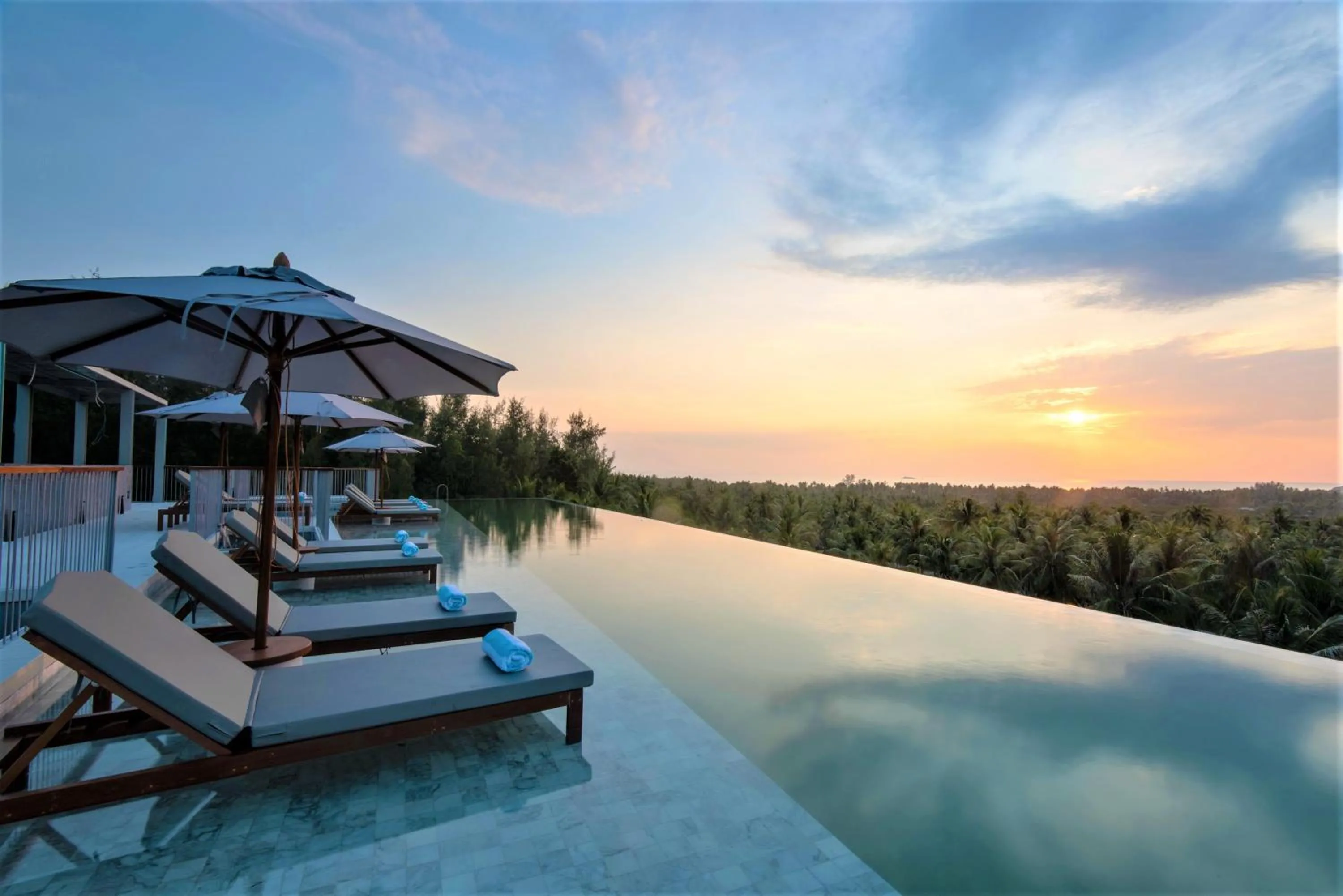 Swimming pool in Varivana Resort Koh Phangan, The Centara Collection