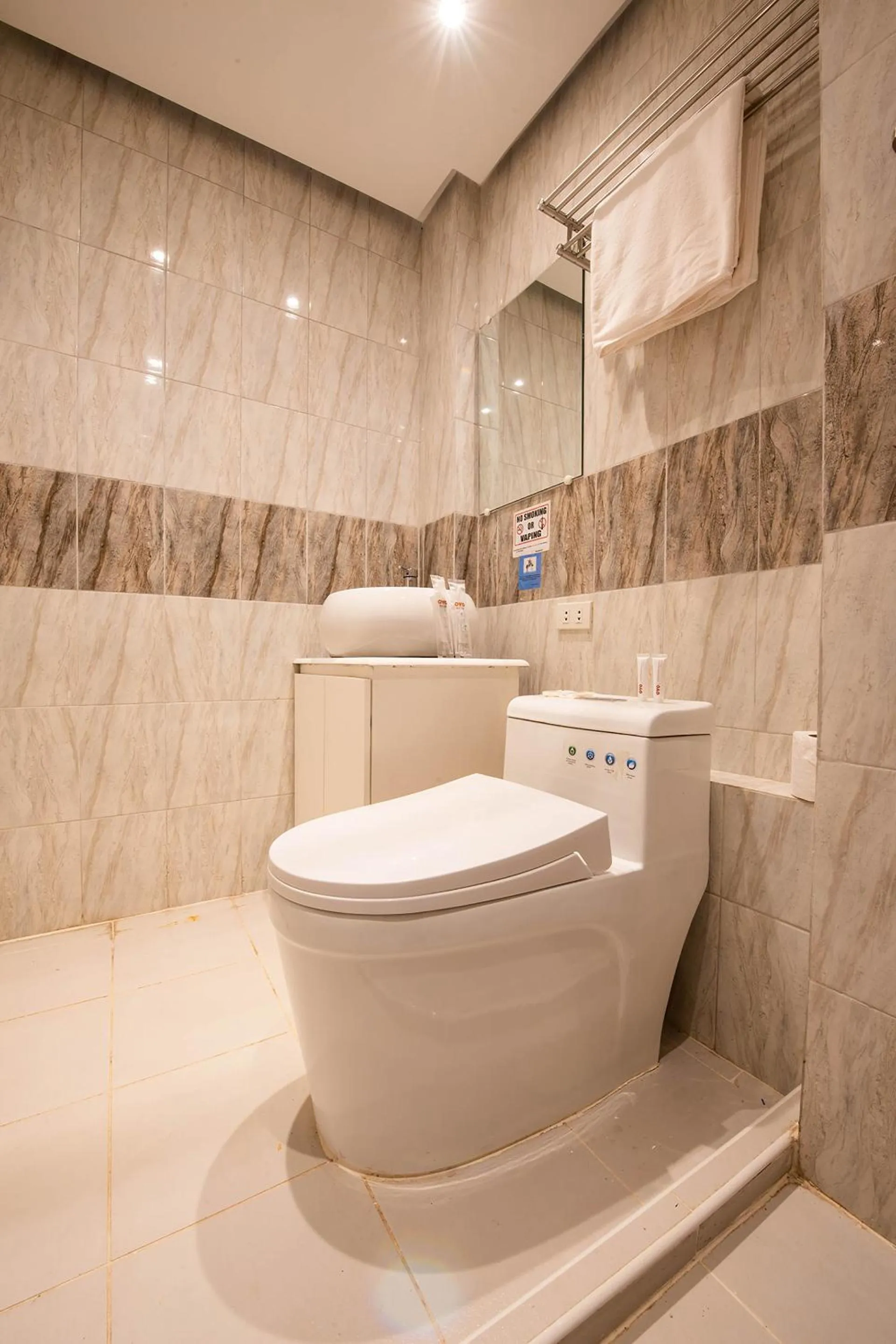 Bathroom in Sunset View Ridge Residences