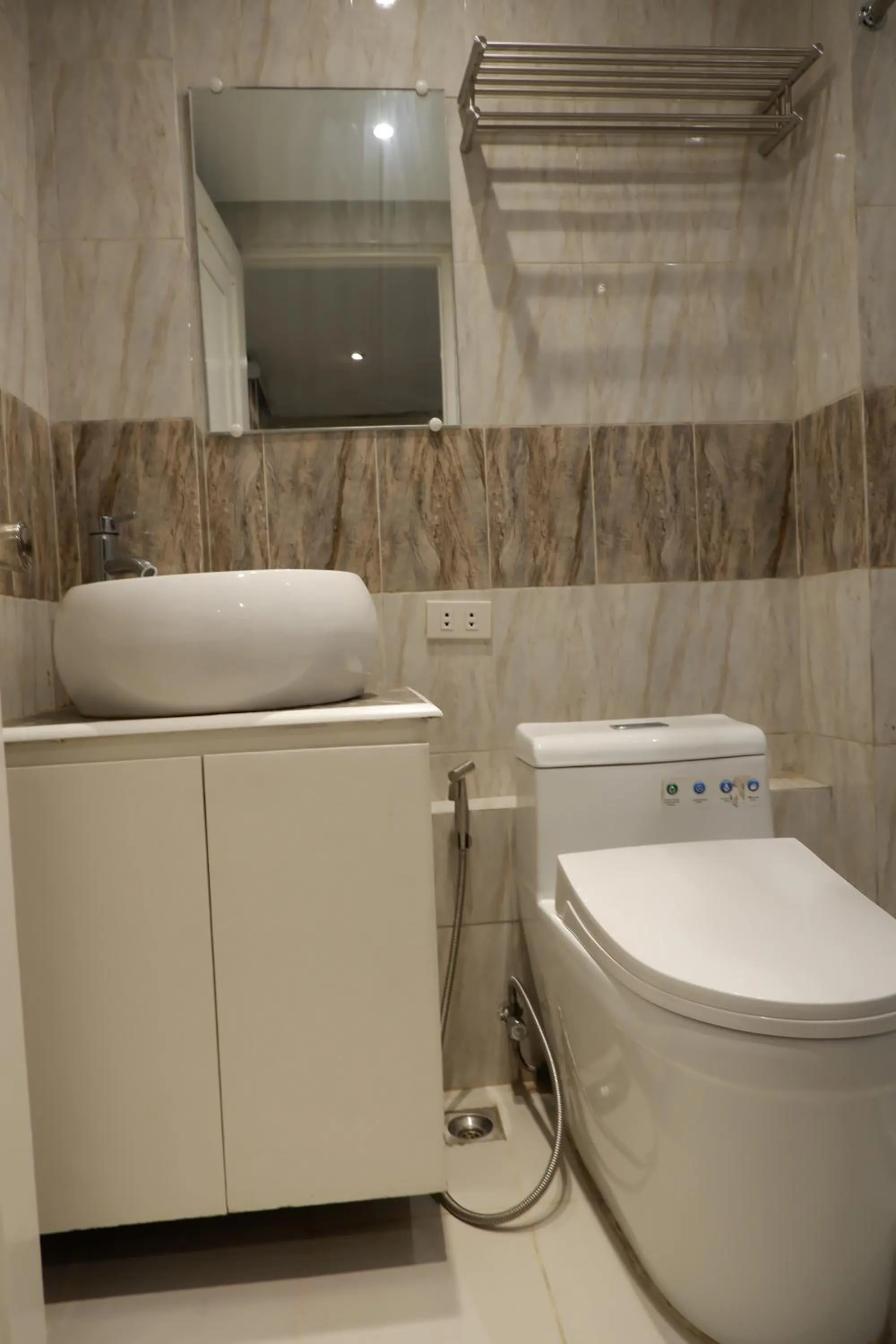 Bathroom in Sunset View Ridge Residences