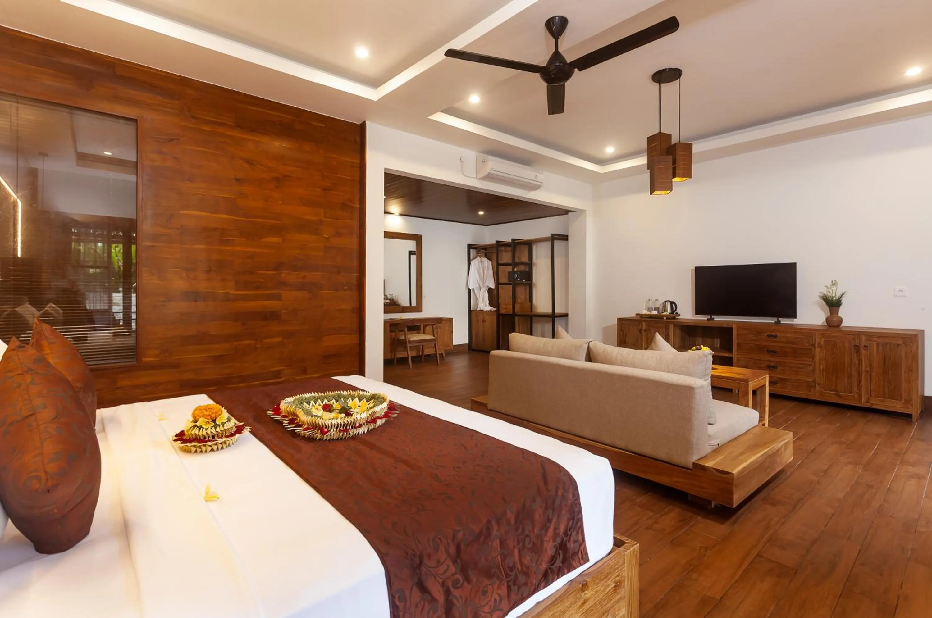 Bedroom, Bed in Manah Shanti Suites by GenuineHost